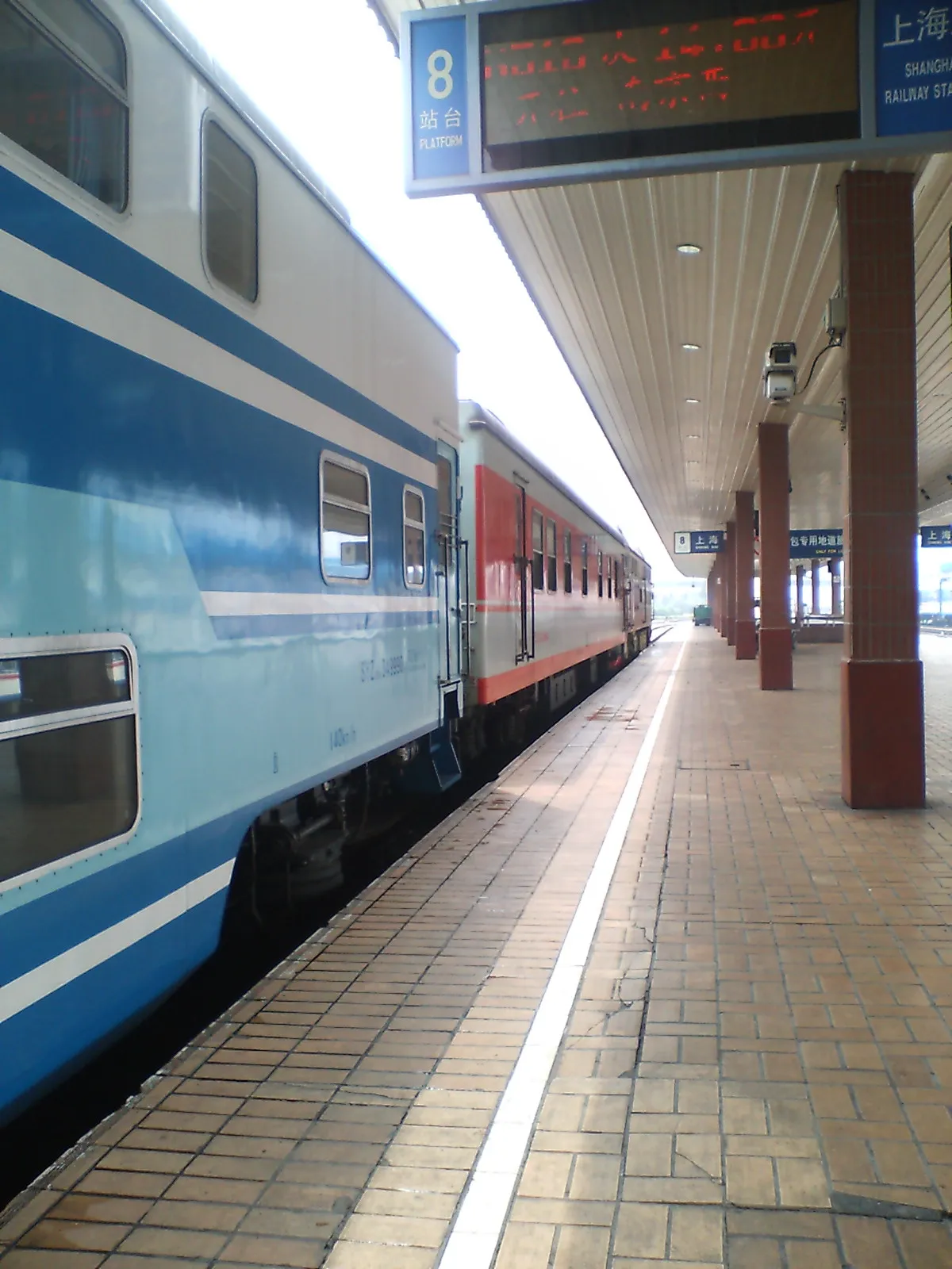 蘇州観光　南京が終点の2階建ての列車だったかな