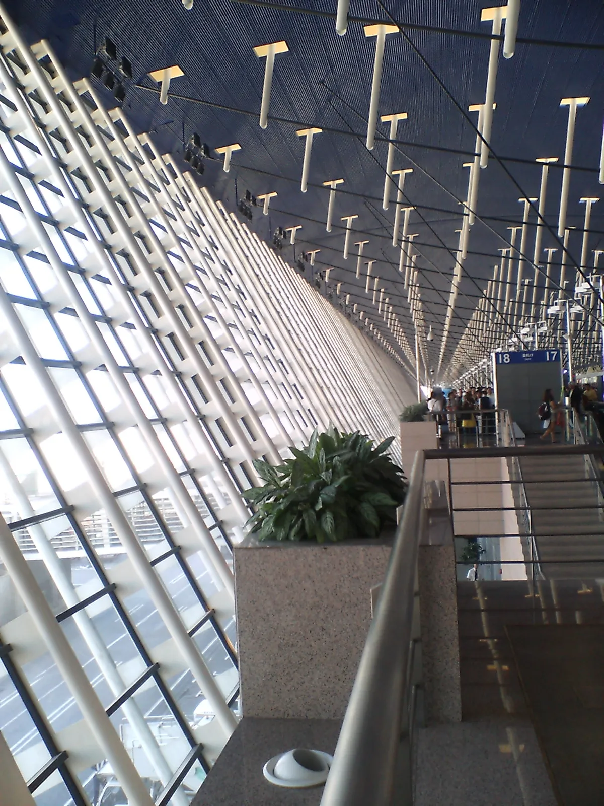 きれいになった上海浦東国際空港