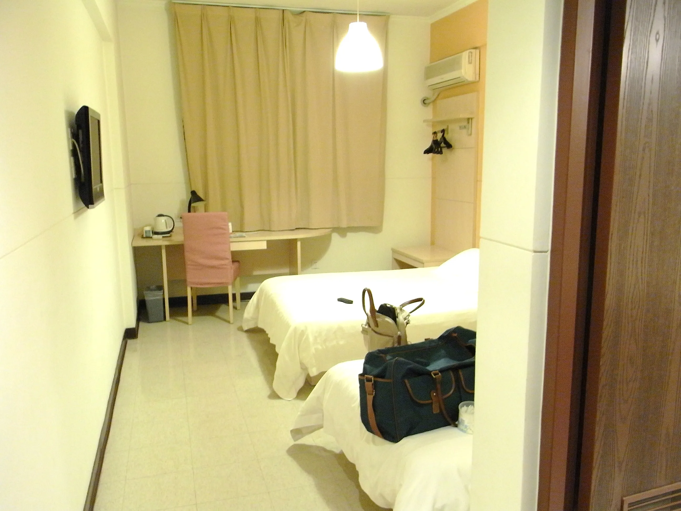 中山公園駅近くの錦江之星ホテル