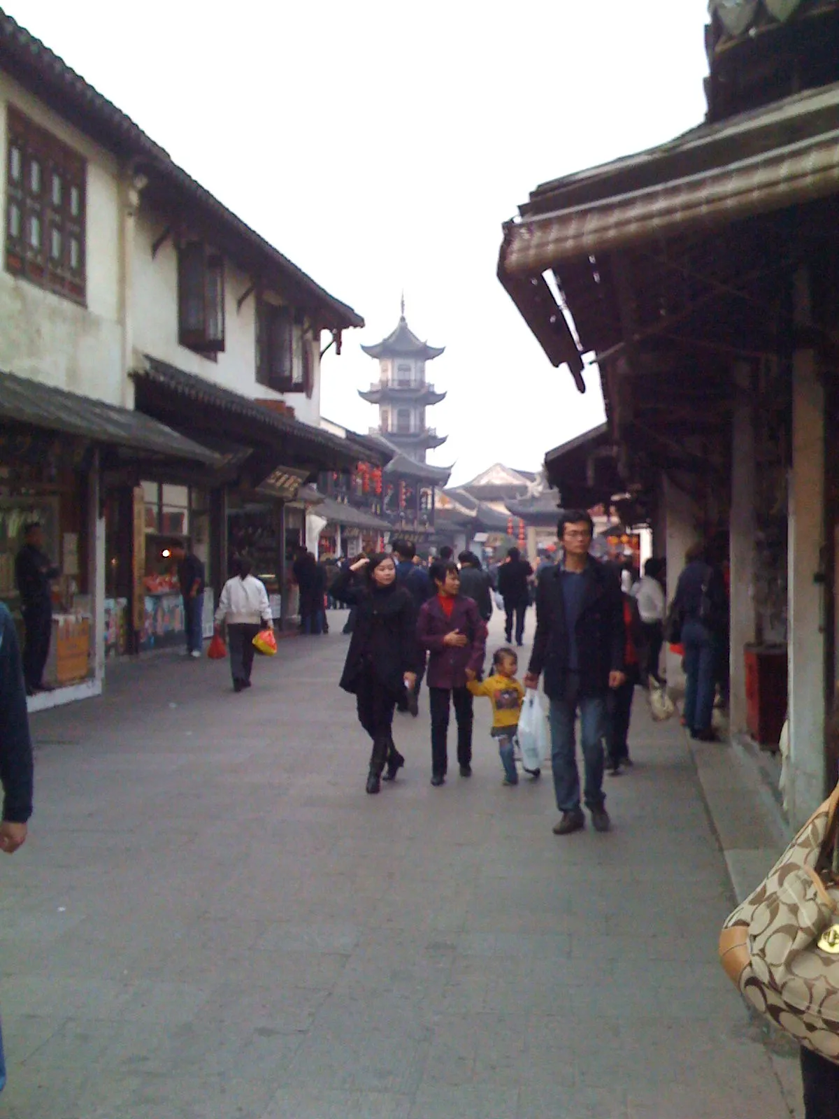 天孝徳収蔵館の入り口