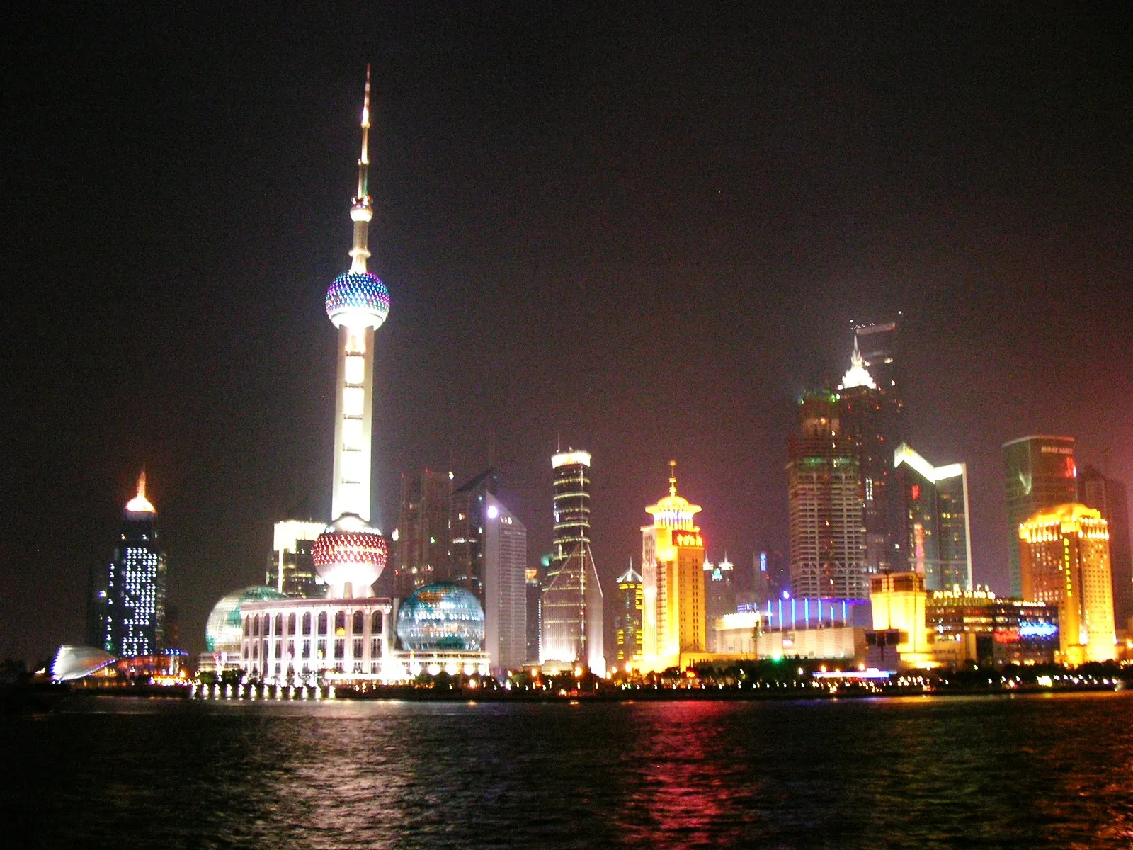 東方明珠と金融街の夜景