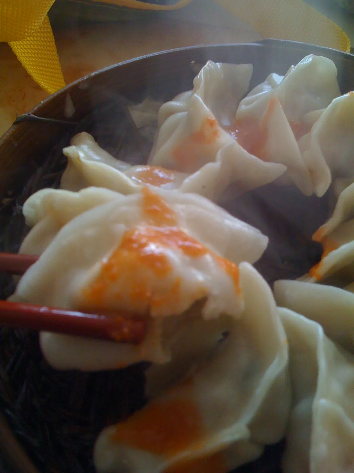 もっちりした蒸し餃子