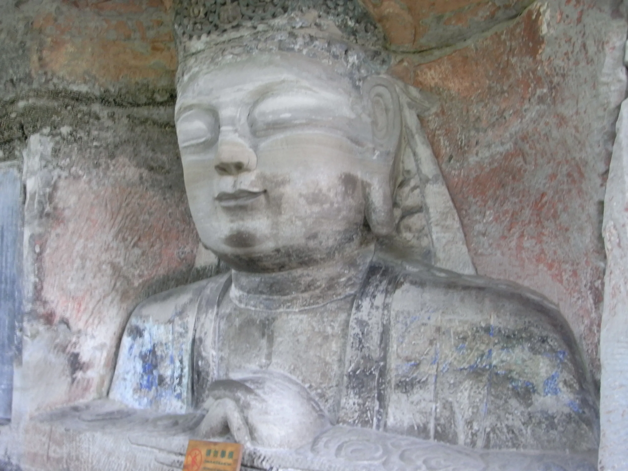 RICOH R10で撮影した石仏