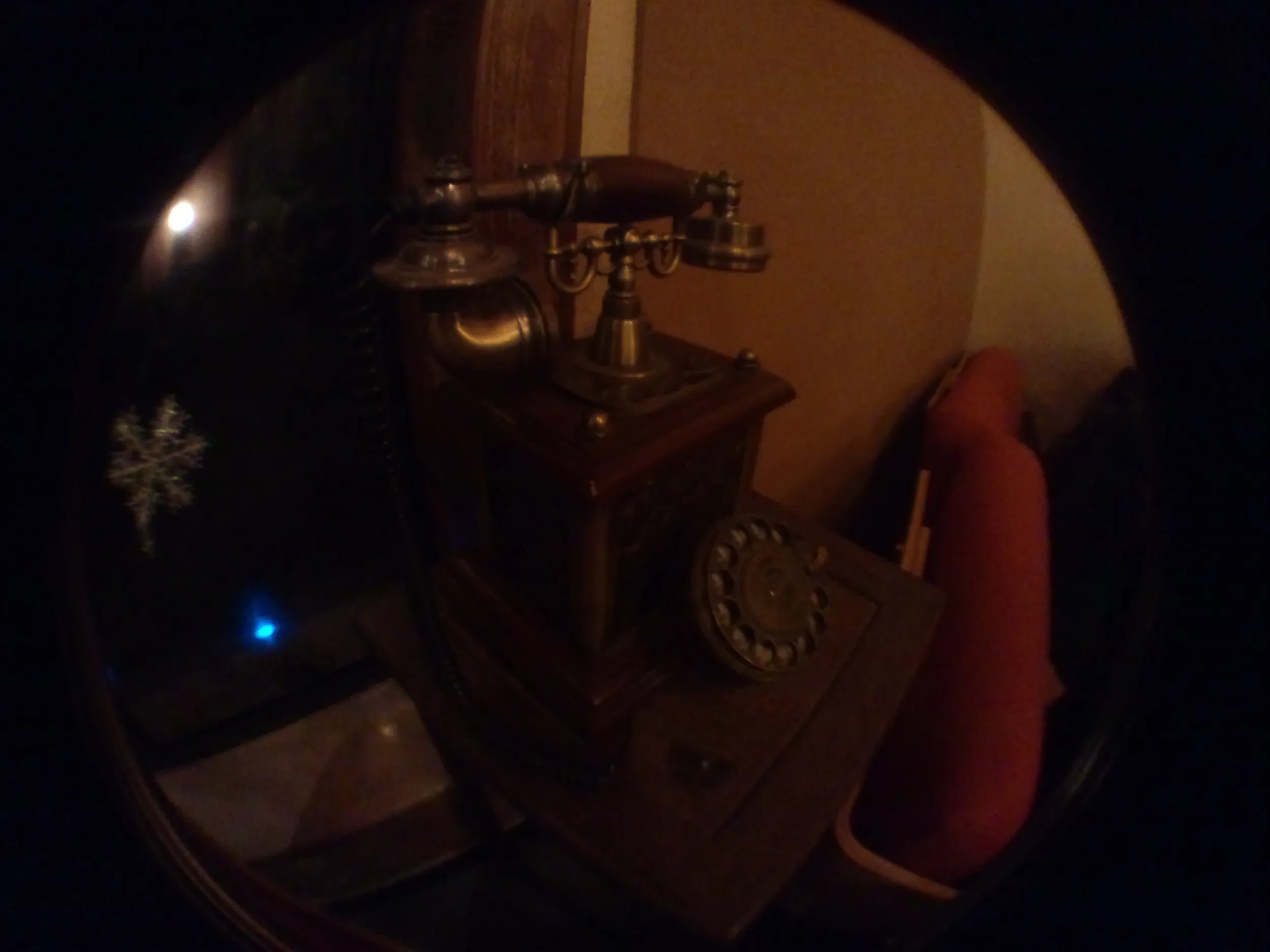 SOHO Youth Hostelのレトロな電話