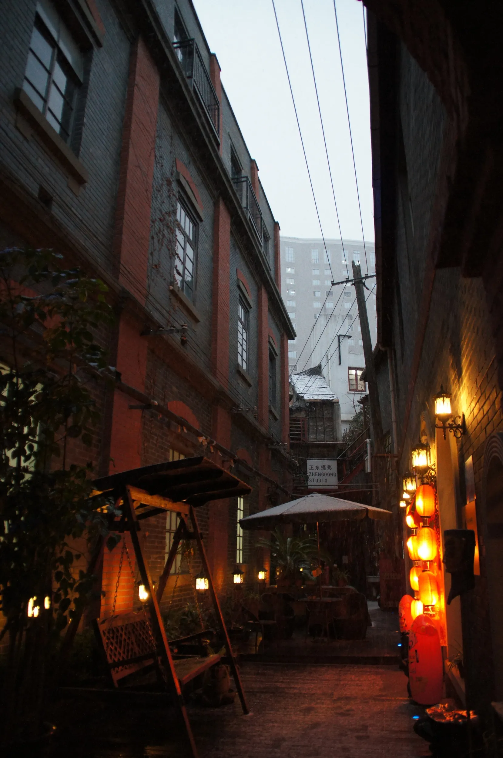 雪景色のユースホステル