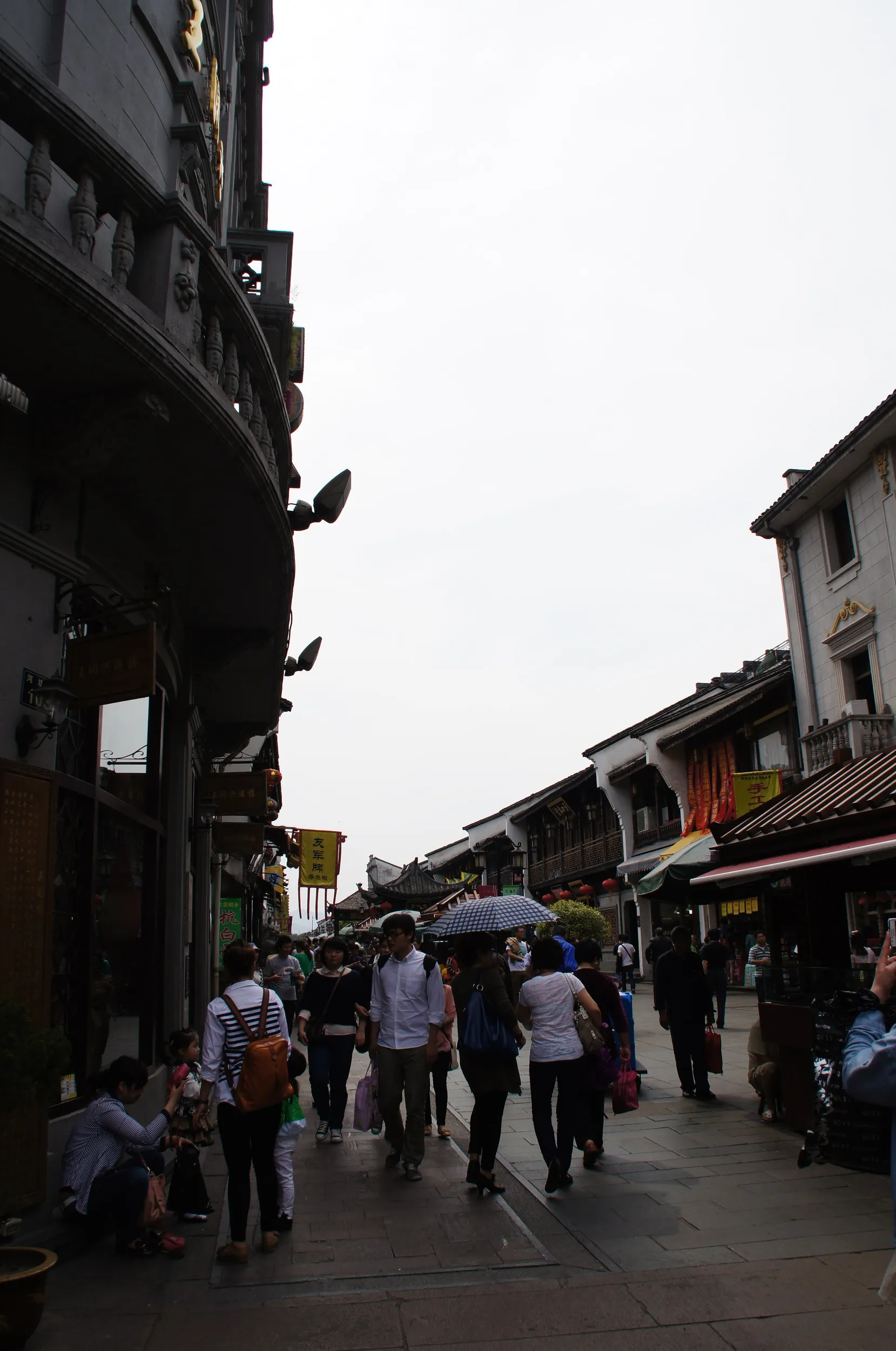 河坊街の歩行者天国