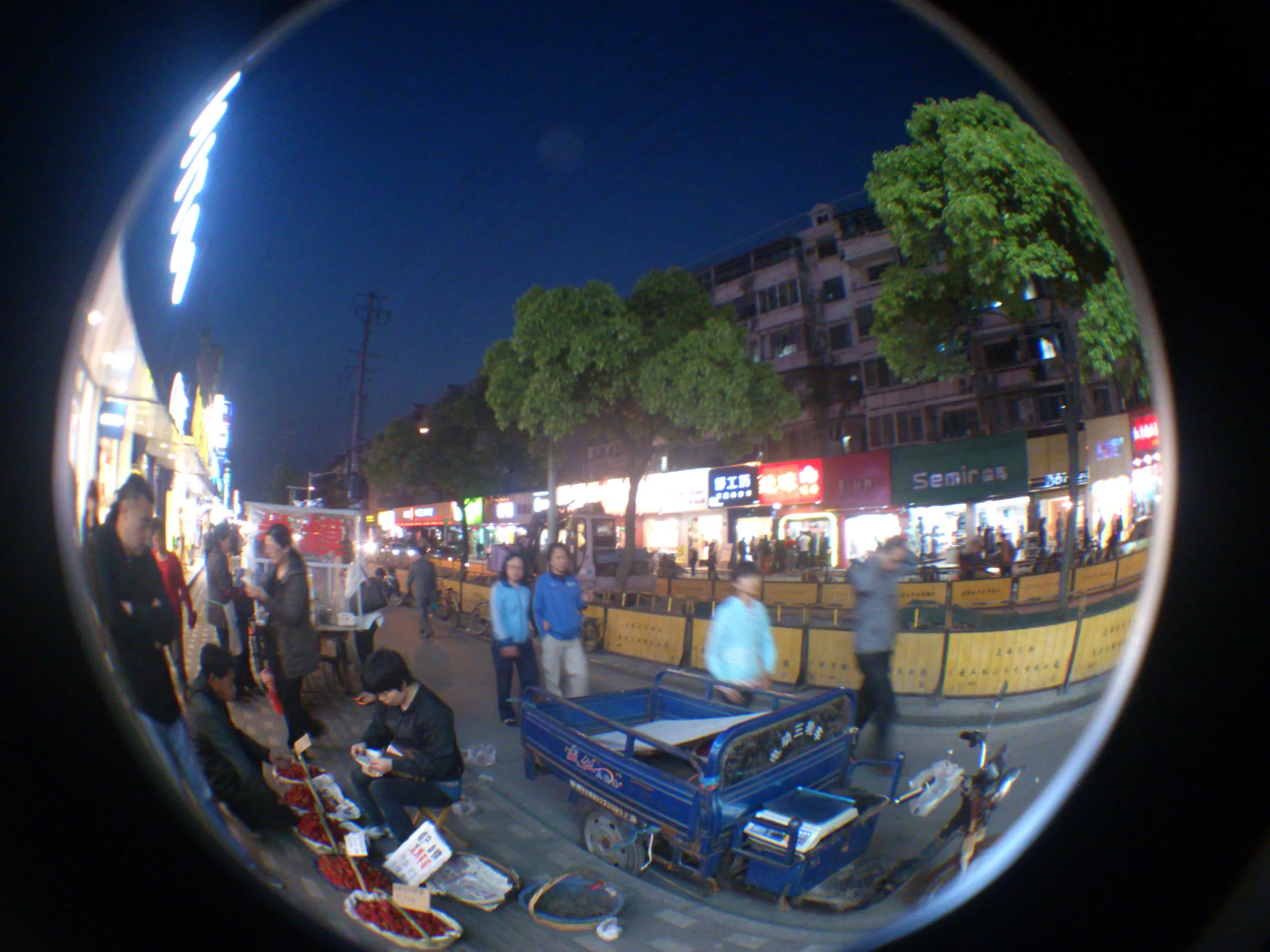 聞喜路の夜市・屋台