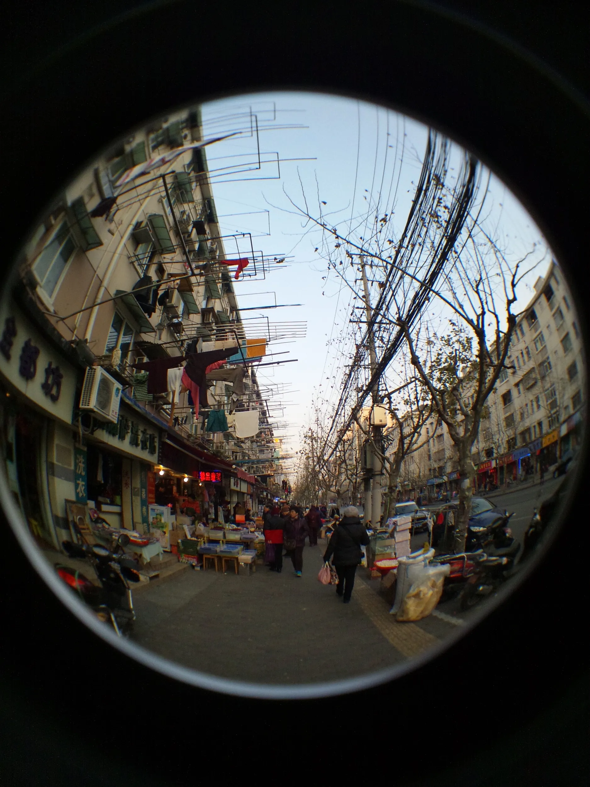 中山北路駅の出口付近