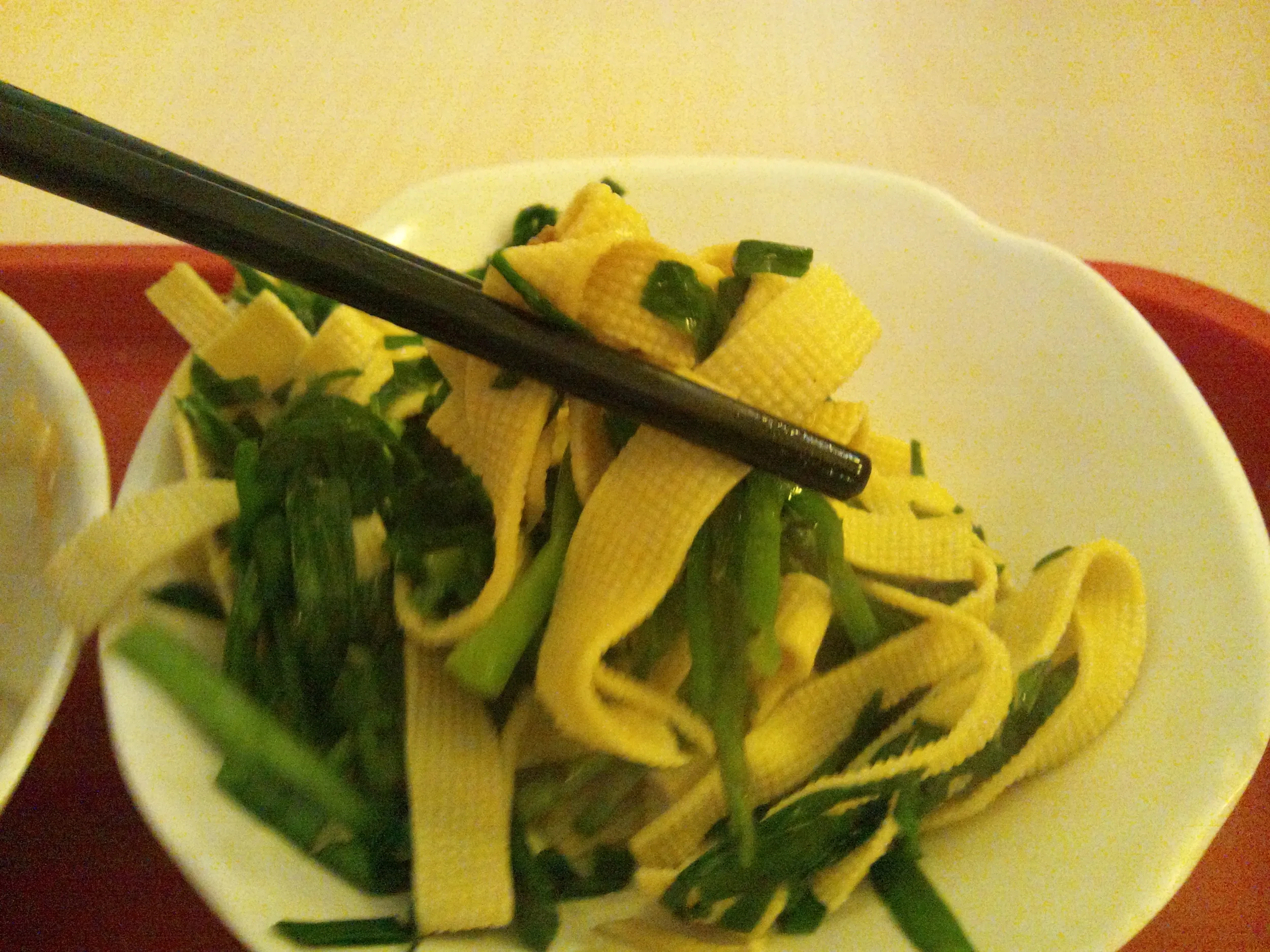 豆腐やもやし炒めを食す