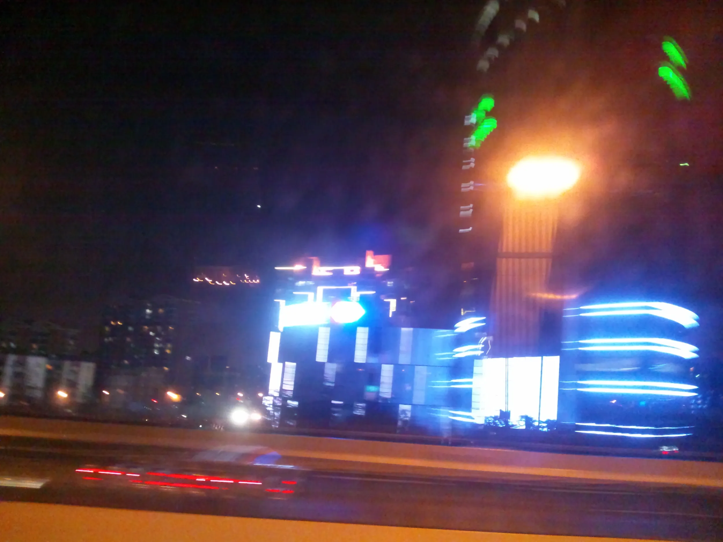 杭州から上海へ戻る