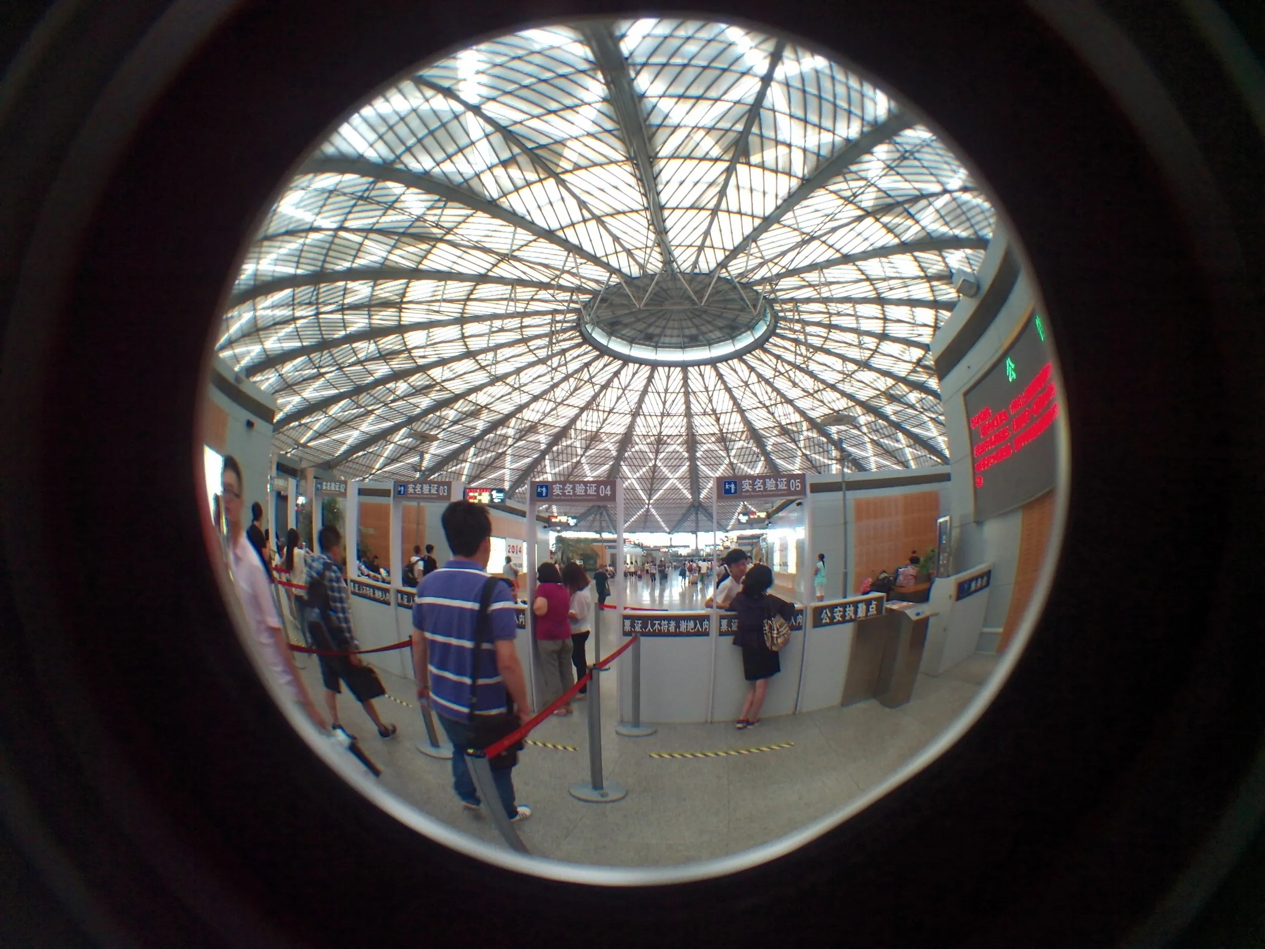 上海南駅から列車で杭州へ乗り鉄