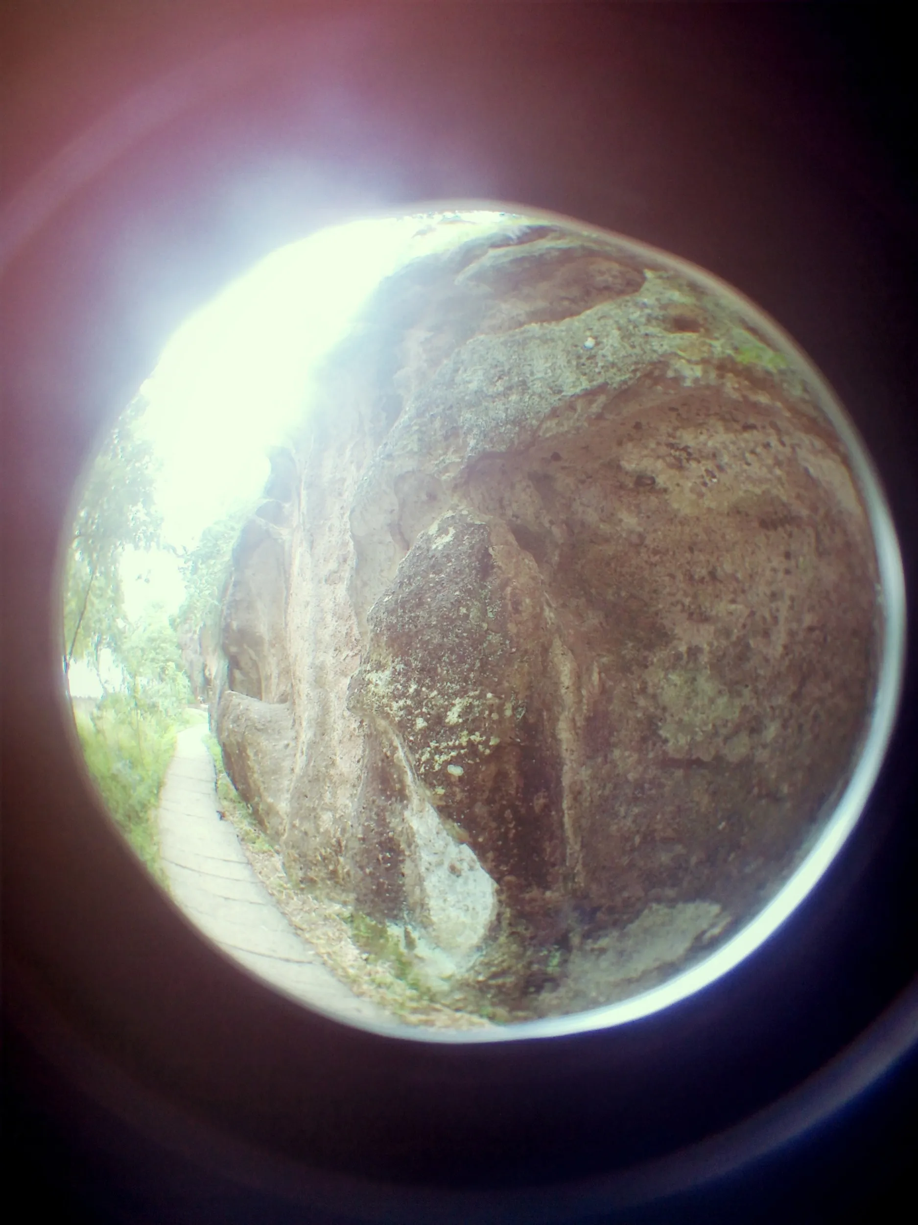 小赤壁の虎迹岩？