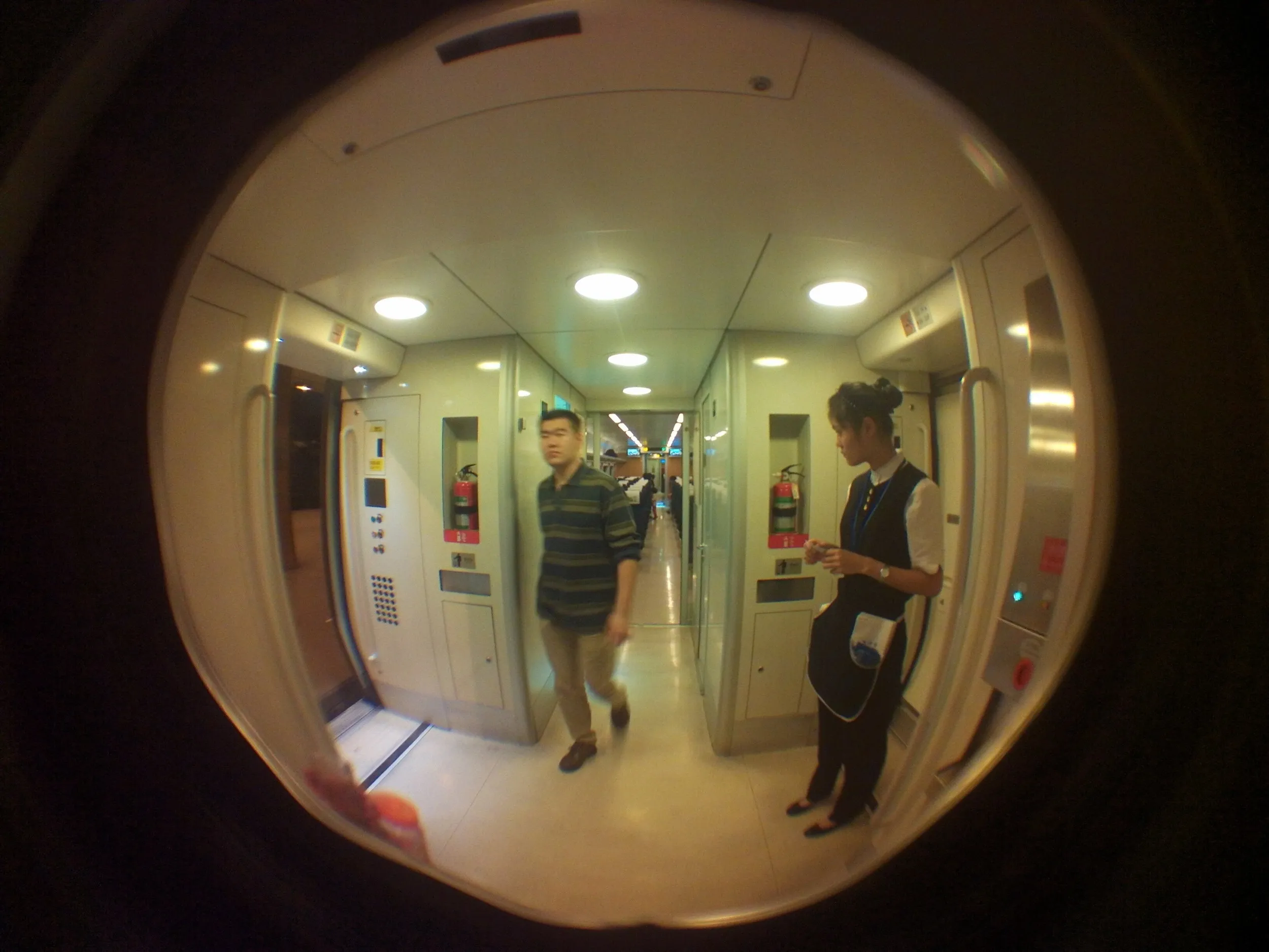 杭州から上海へ高速鉄道に乗り鉄して戻る