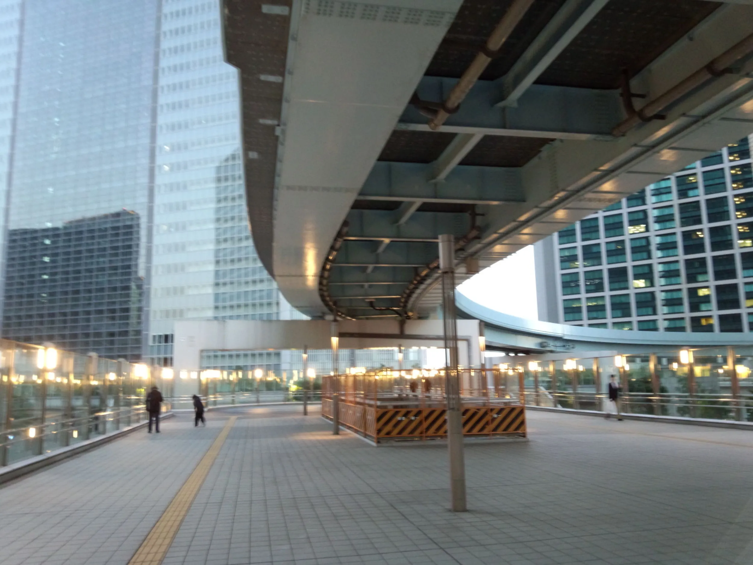 新橋付近の風景