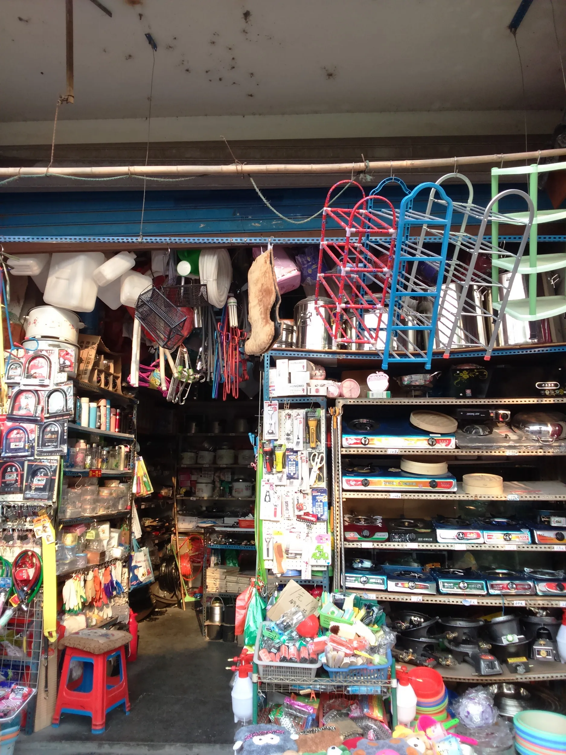 ディープな裏路地