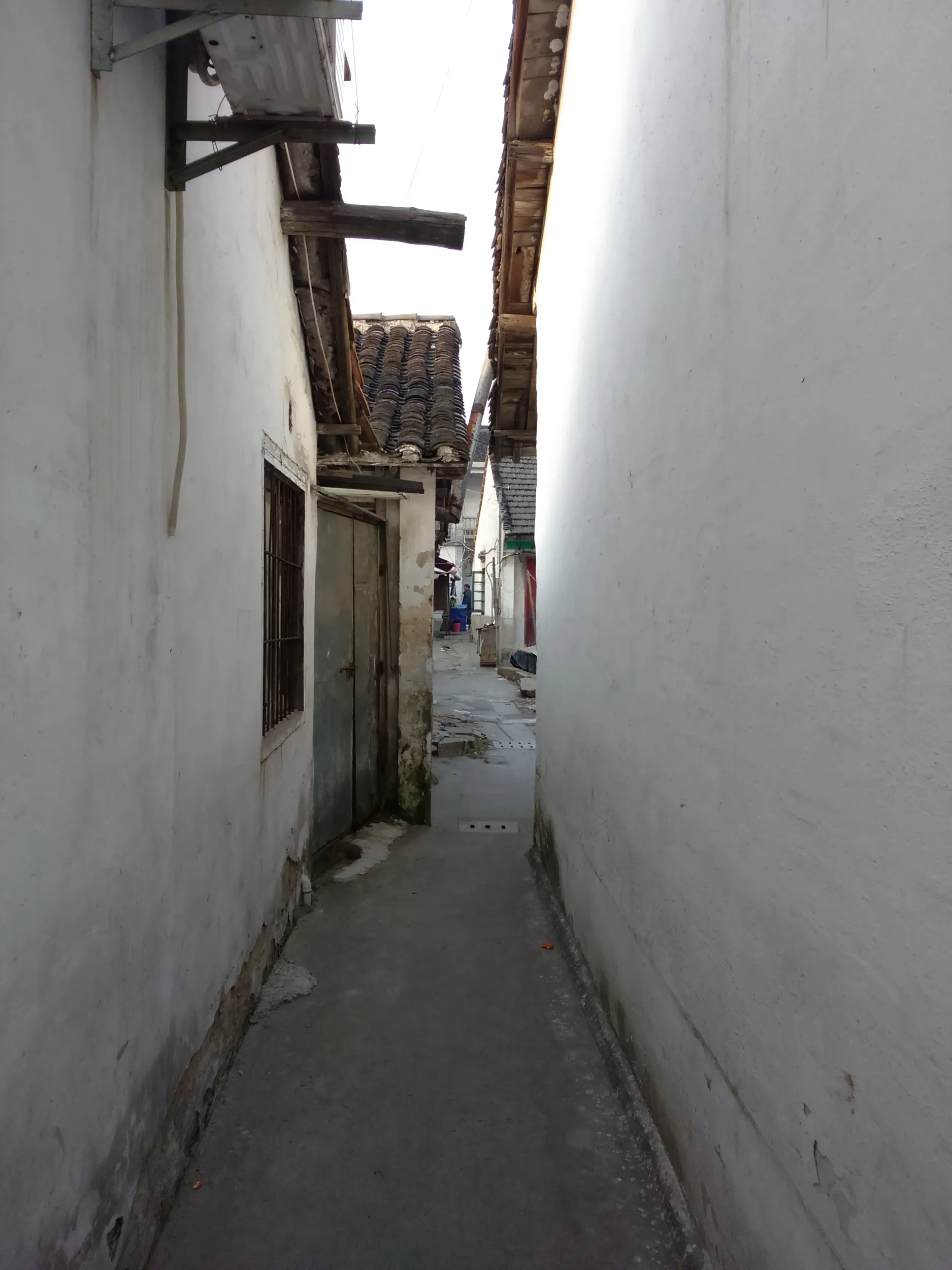 アンダーグラウンドな一角