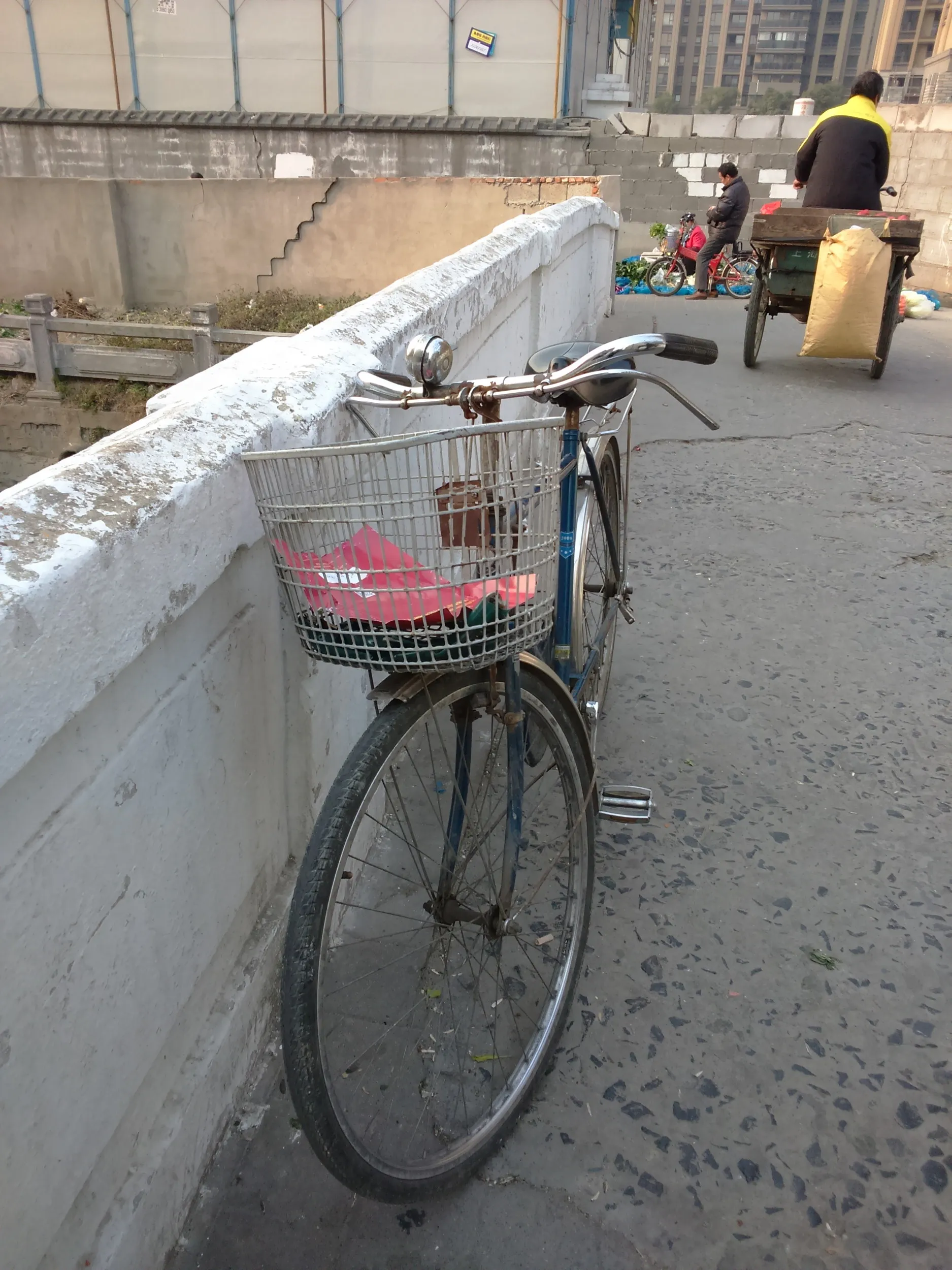 アンダーグラウンドな一角