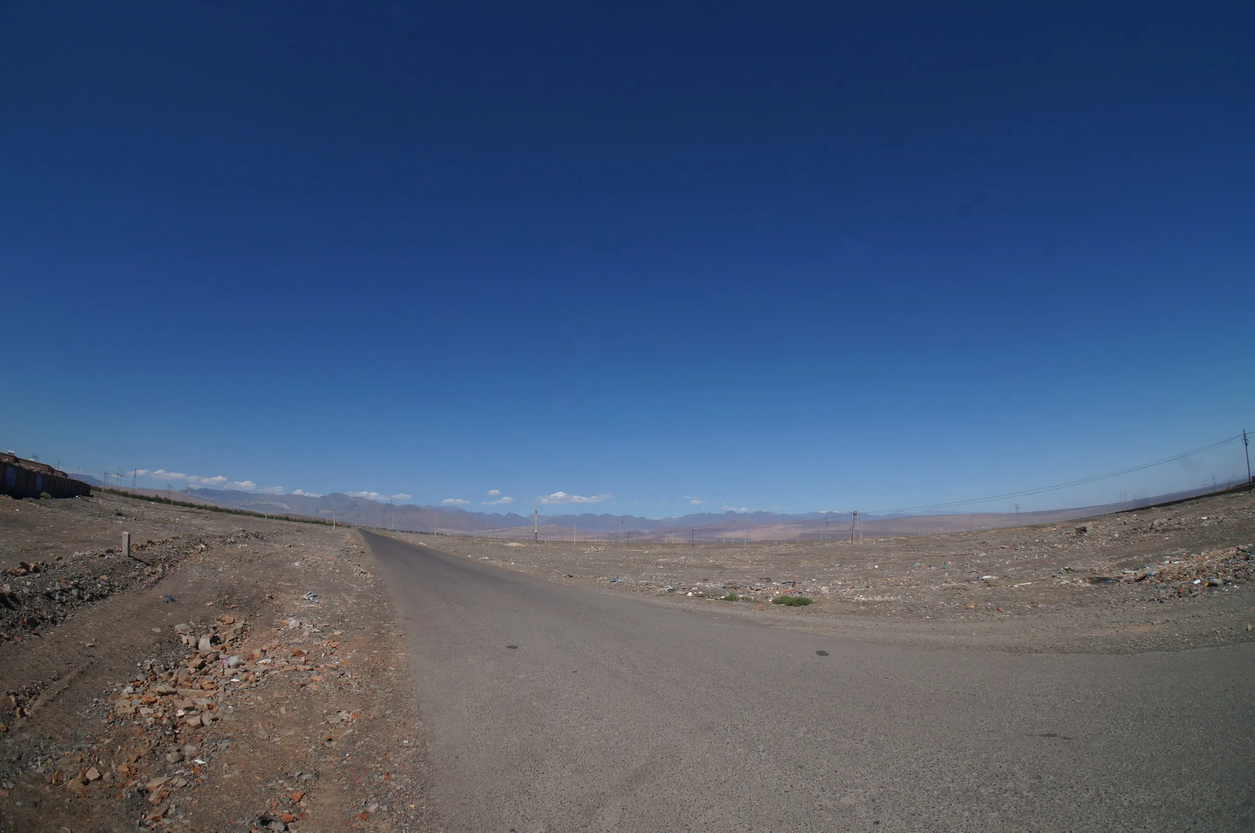 砂漠地帯を散歩