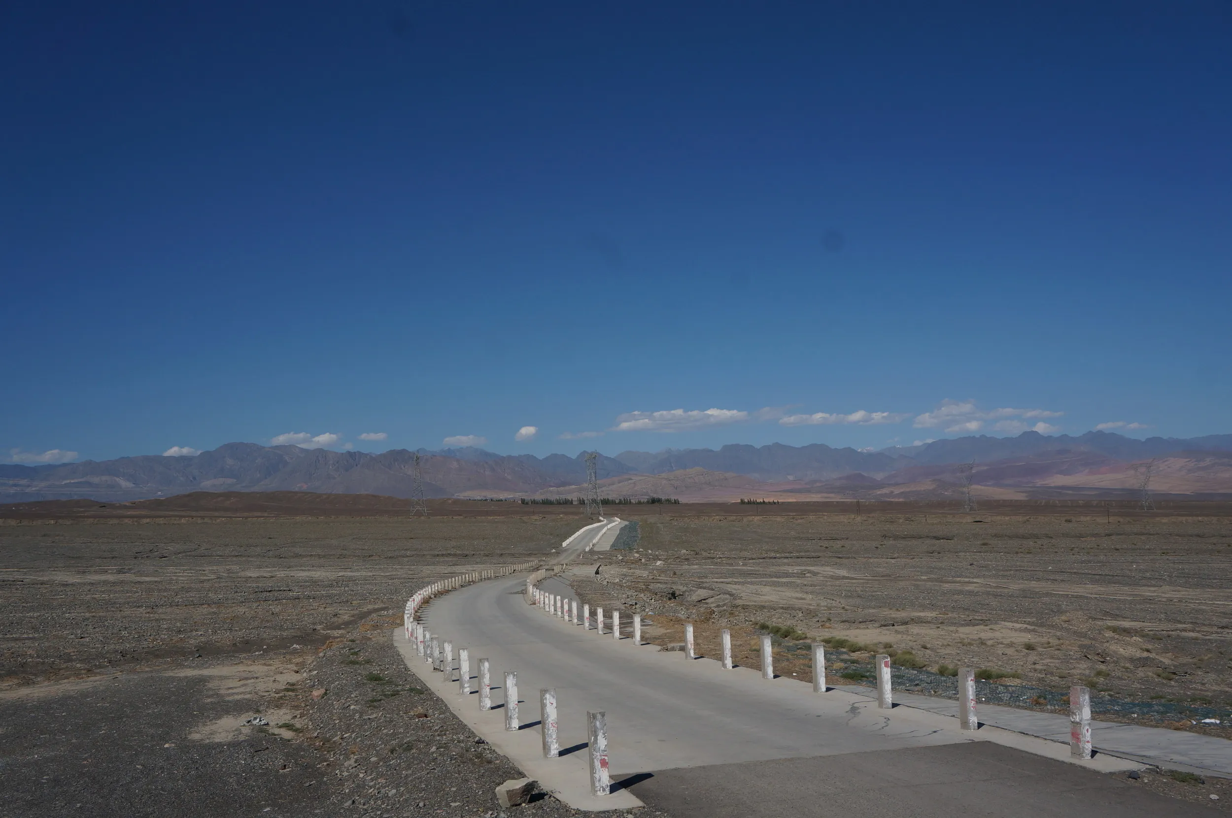 砂漠地帯を散歩