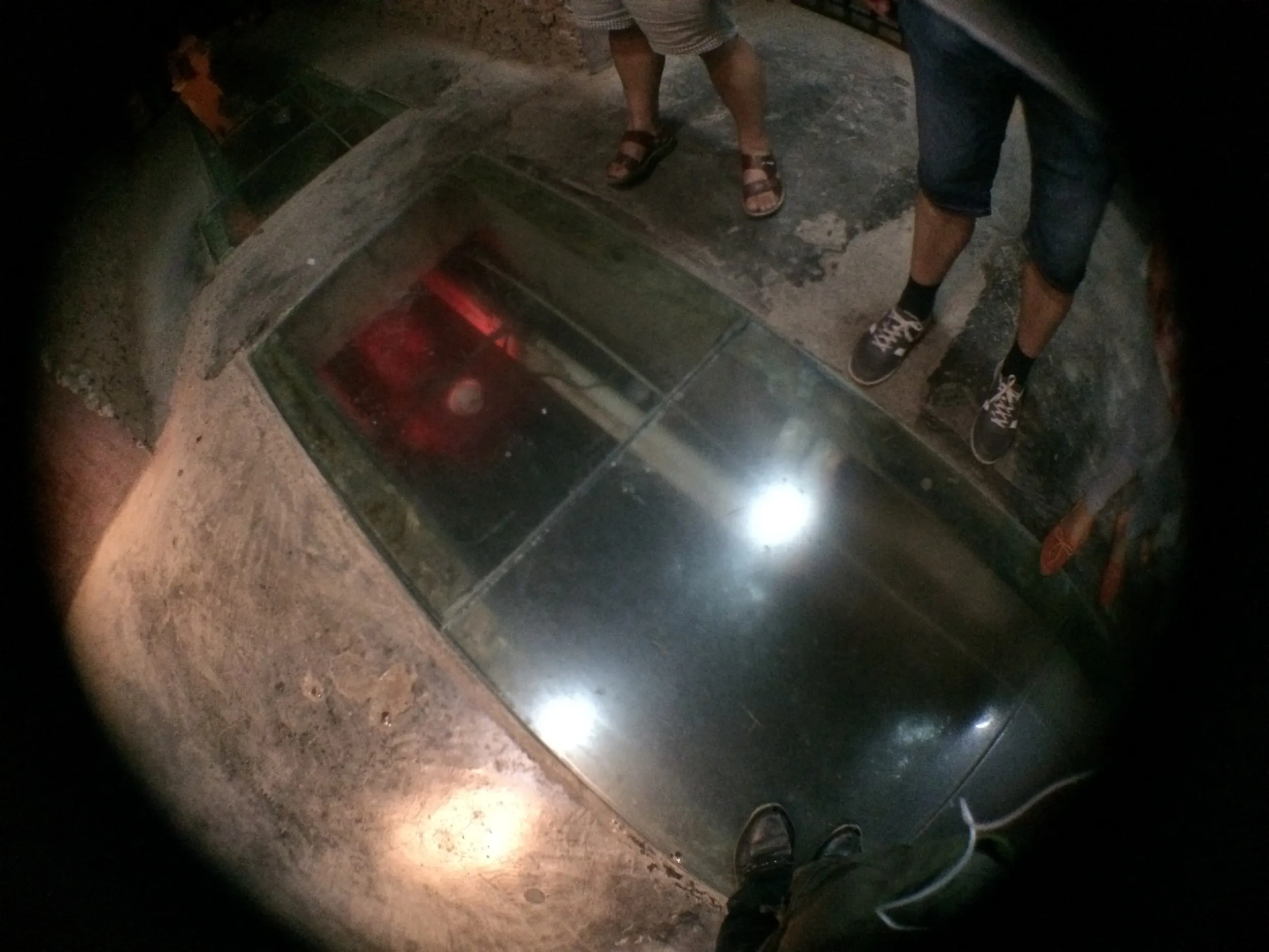 カレーズの地下水路