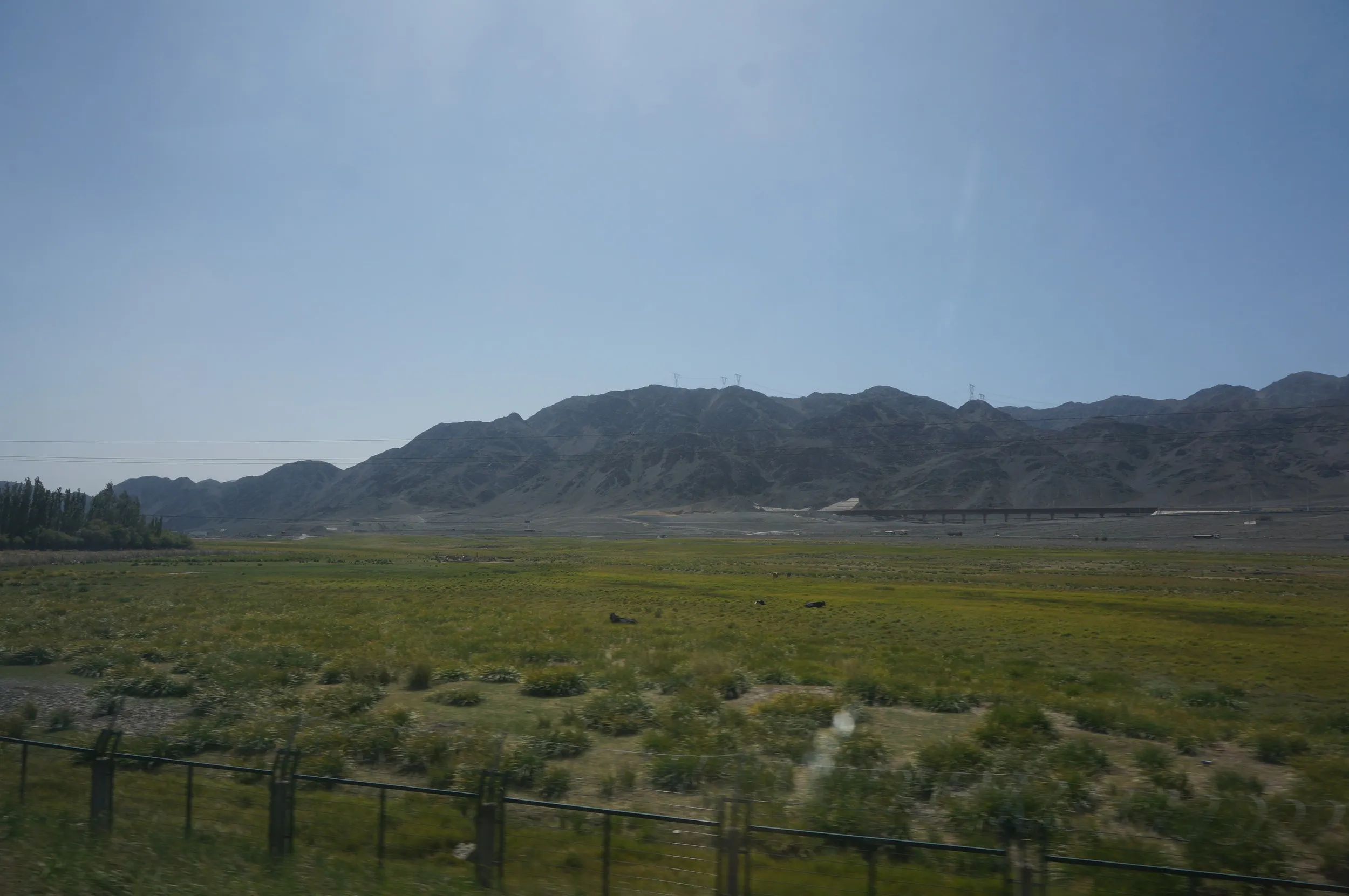トルファン～ウルムチ間の車窓風景