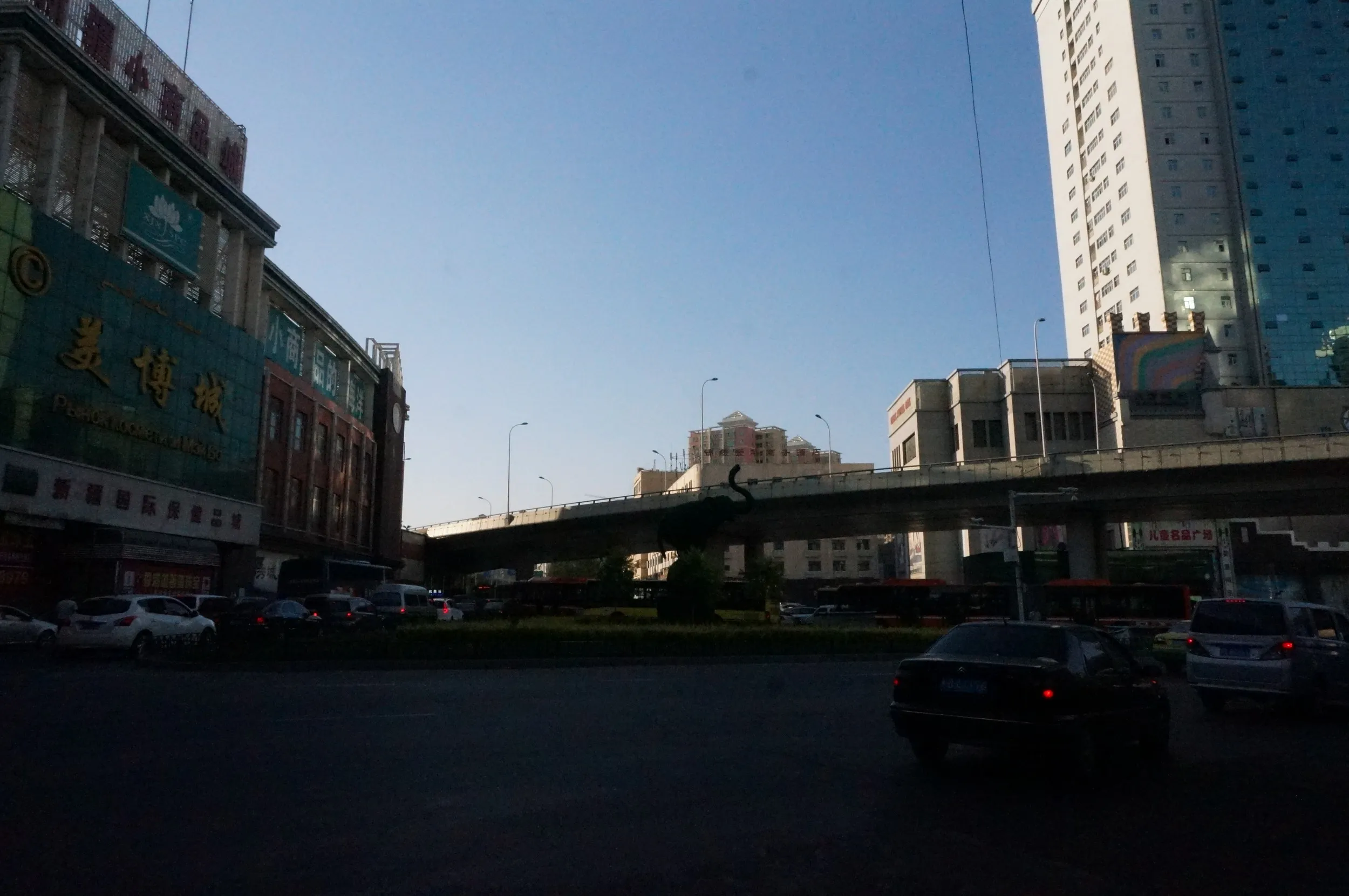 ウルムチ市内を散歩