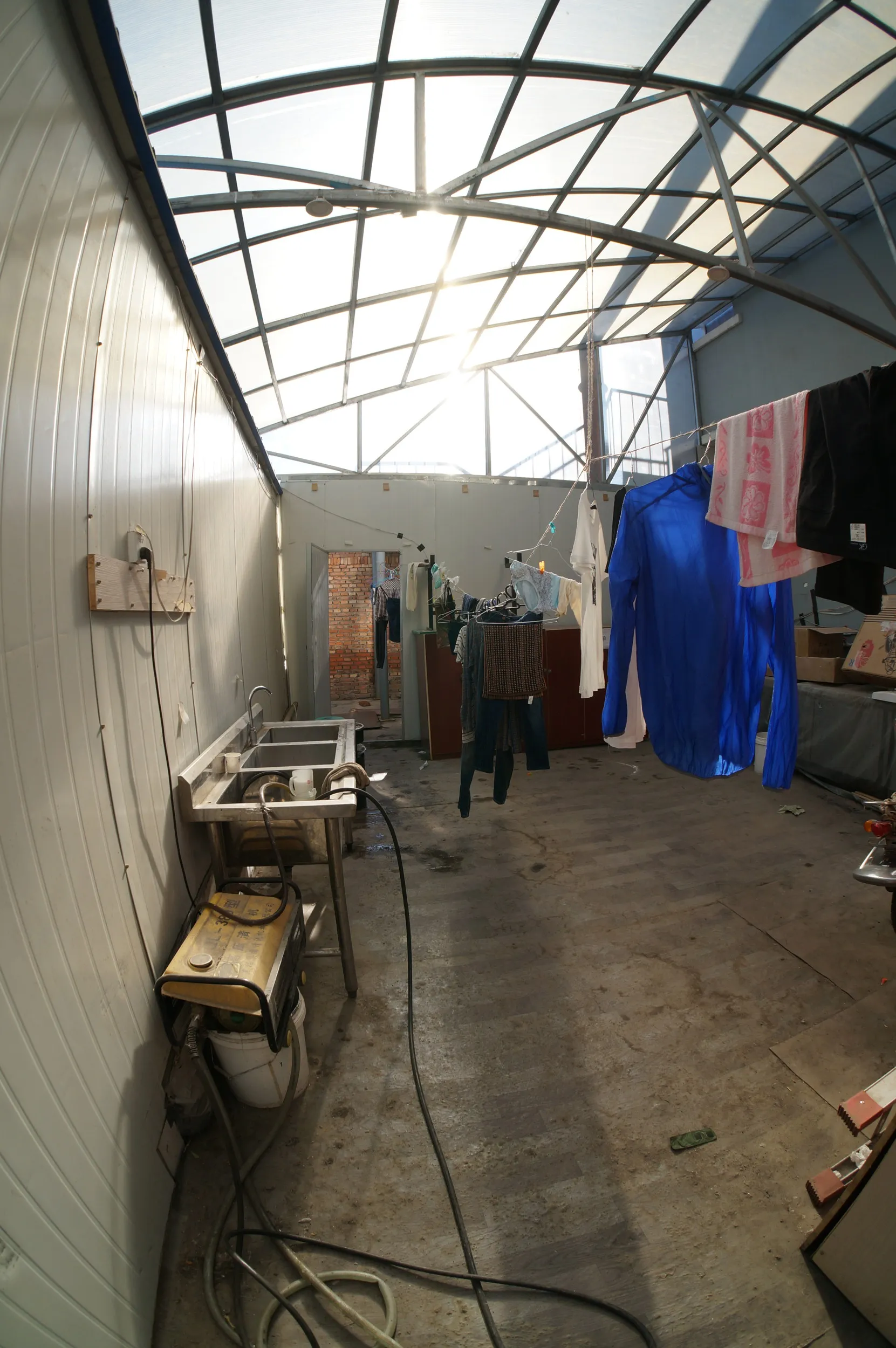 イリ伊桟ユースホステル