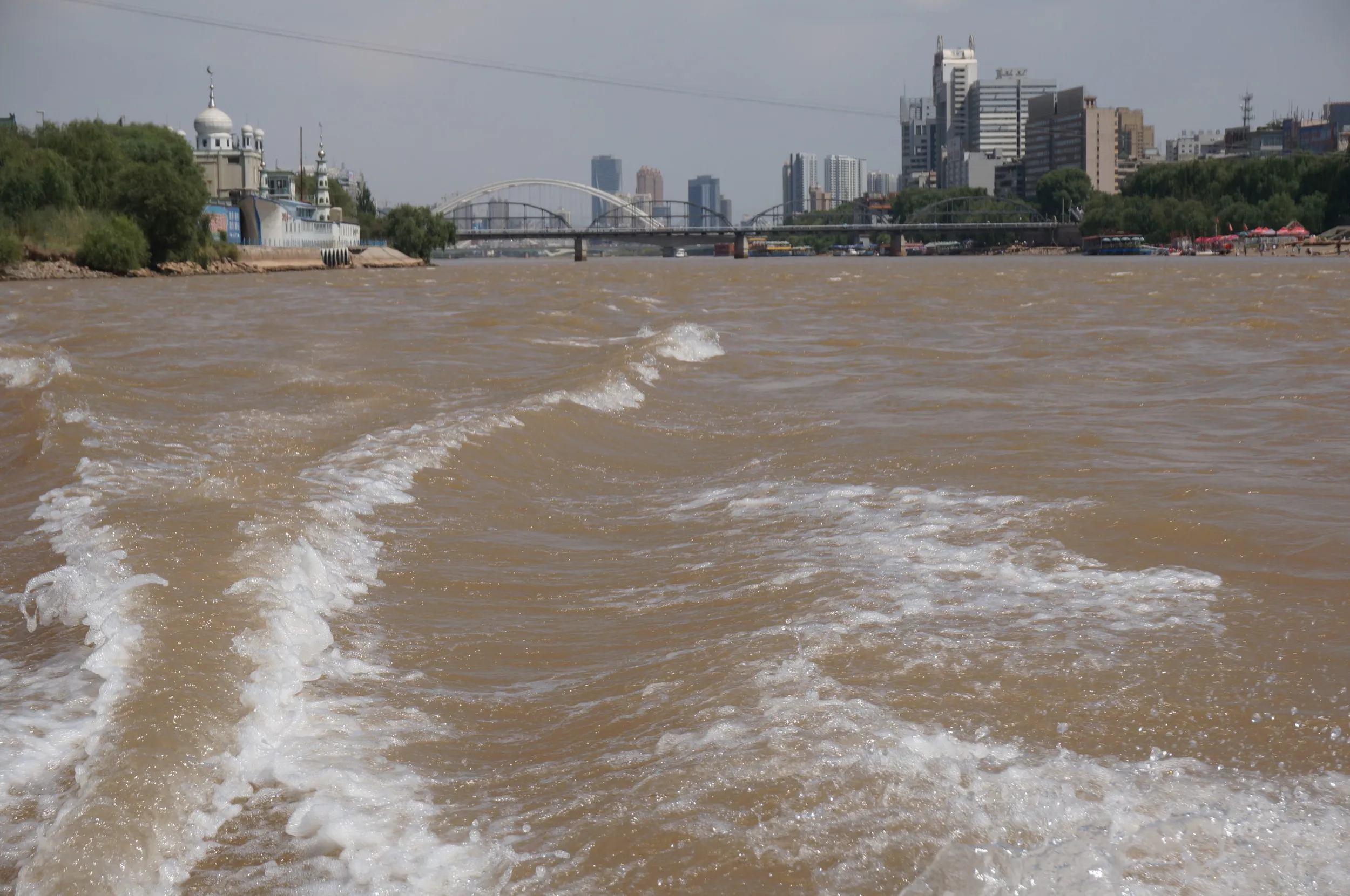 高速艇から眺める風景