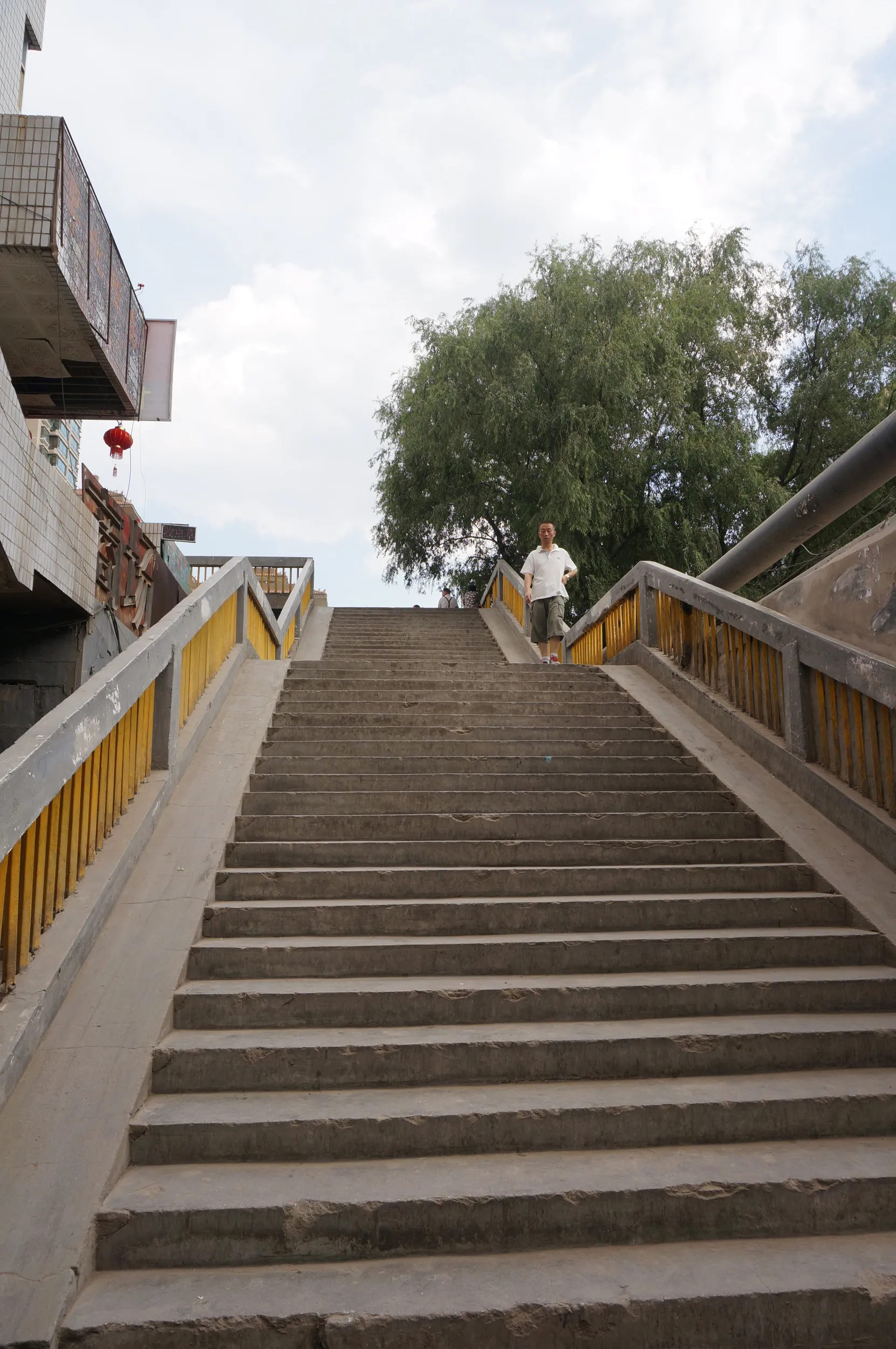 五泉山公園付近の街並み
