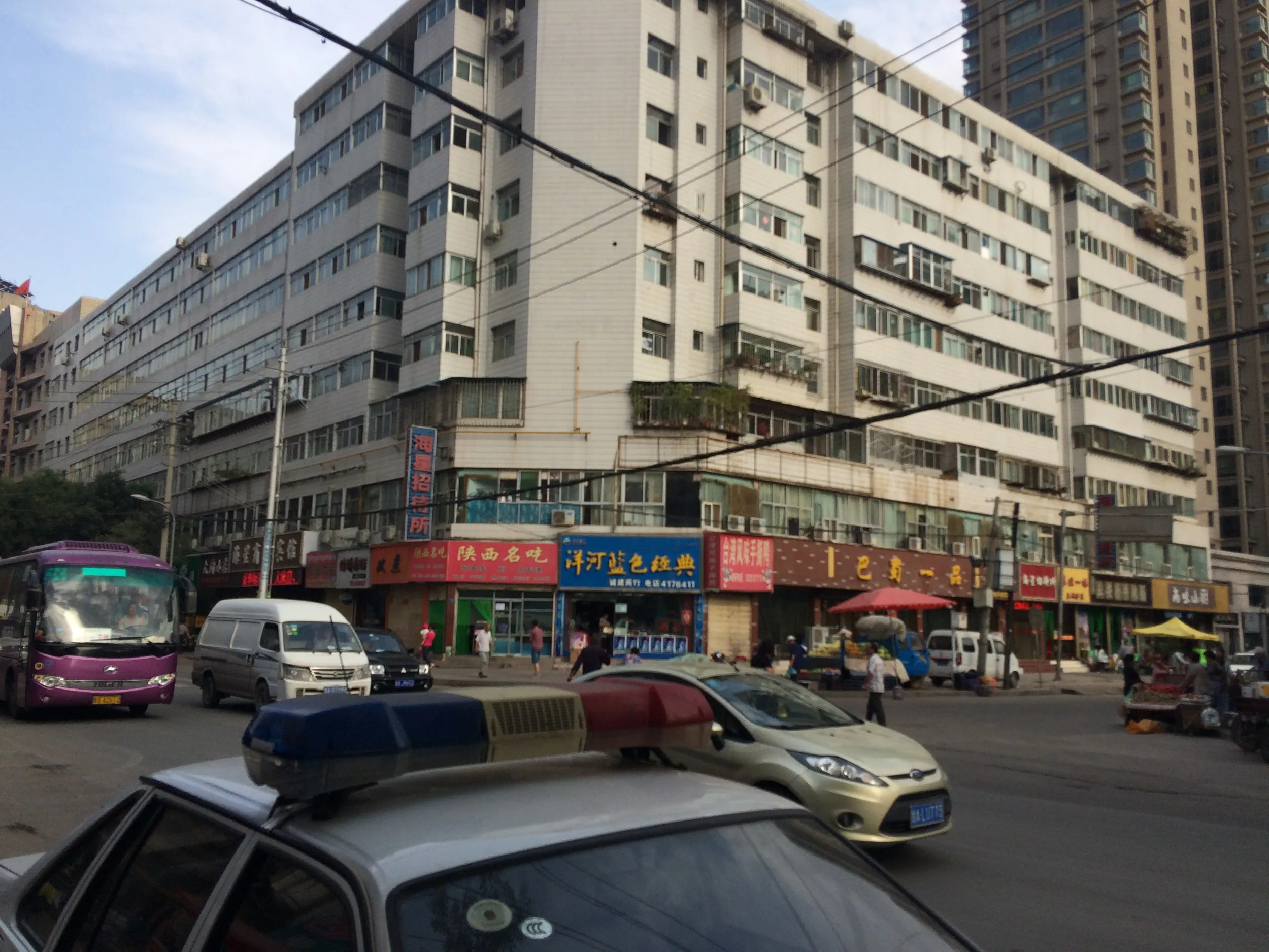 天水中路付近の車窓風景