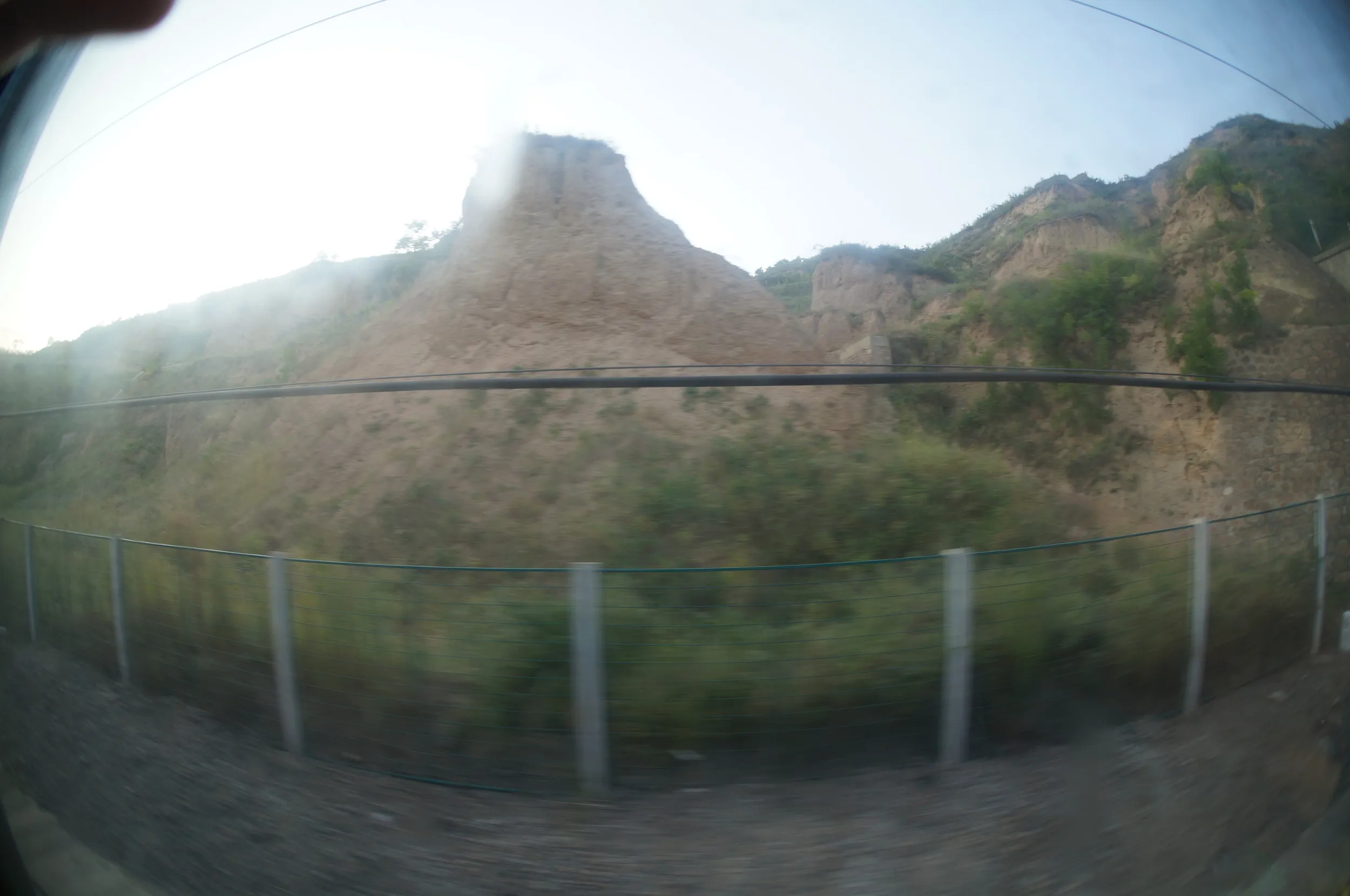 列車が上海へ向けて走り出す