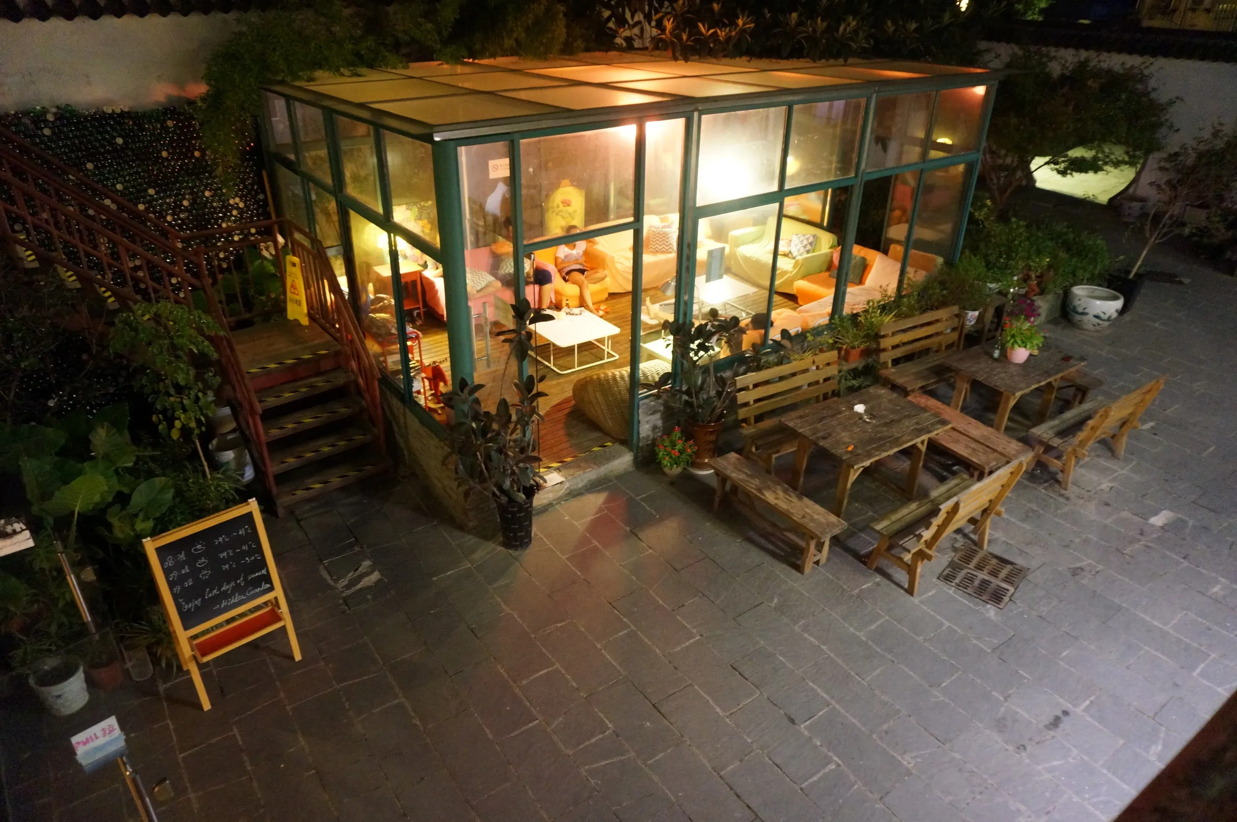 大隠国際青年旅舎（ユースホステル）へチェックイン