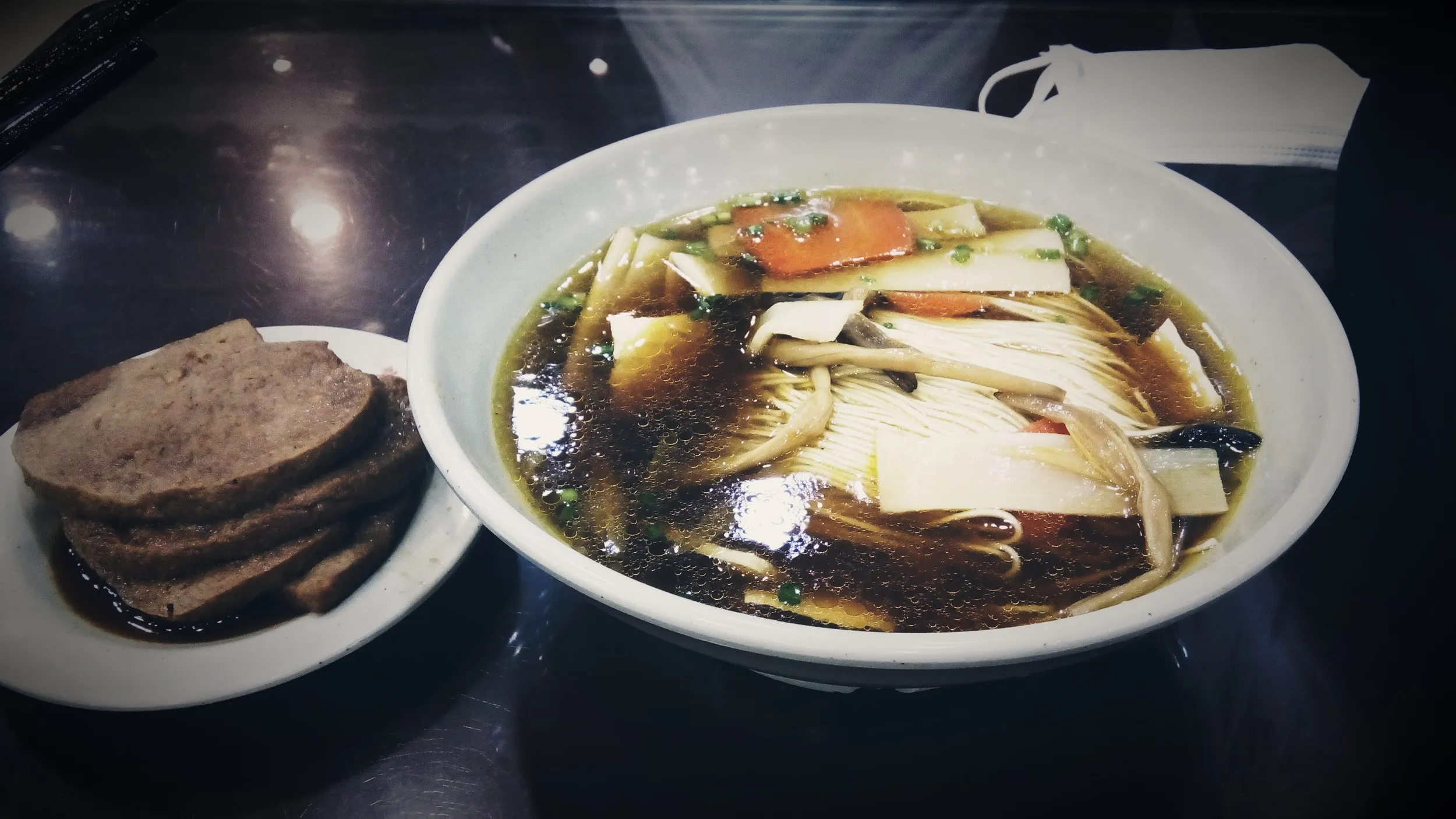 素鶏（豆腐製品）麺