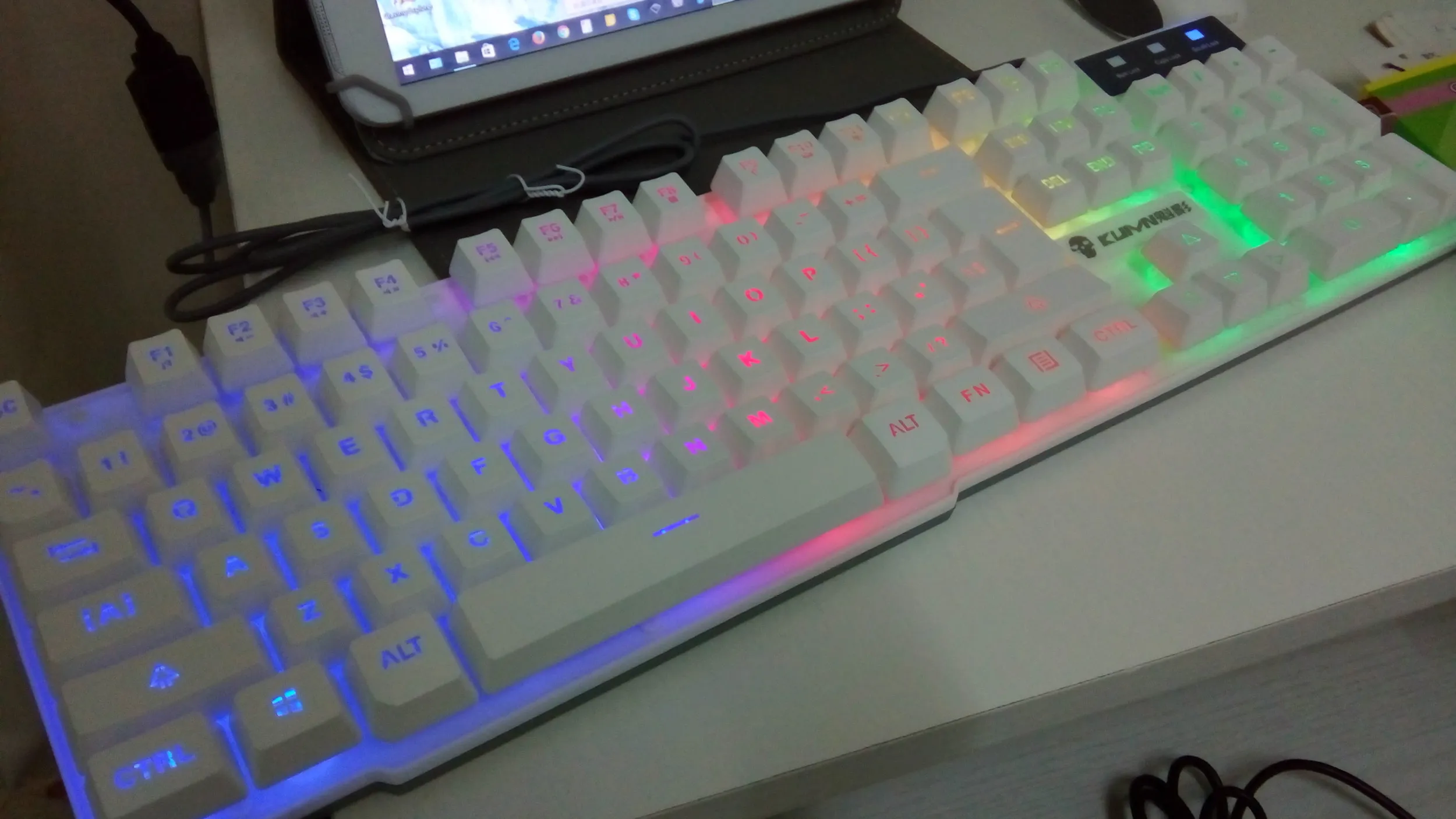 淘宝で購入したキーボード