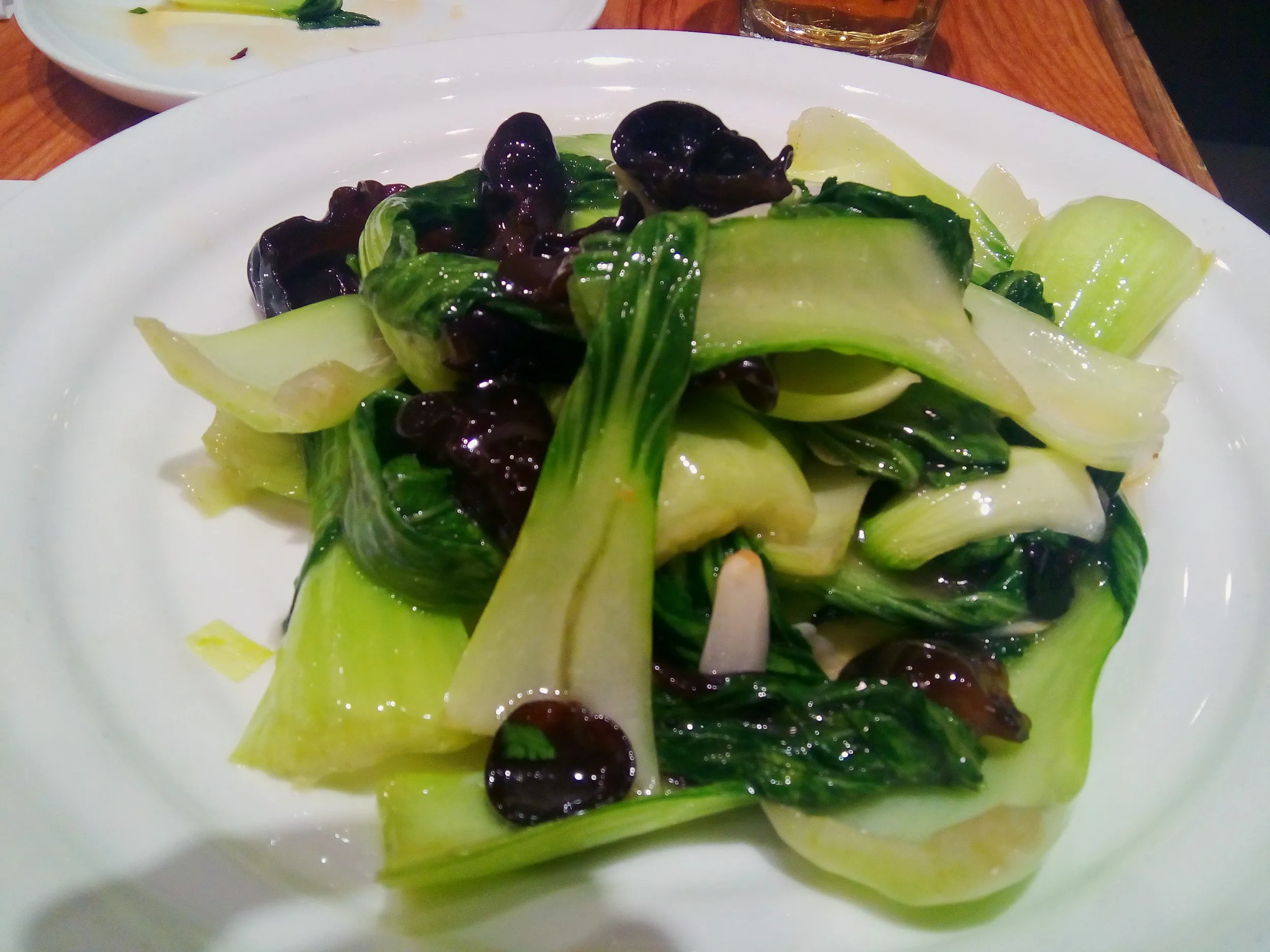 トマトと卵の刀削麺