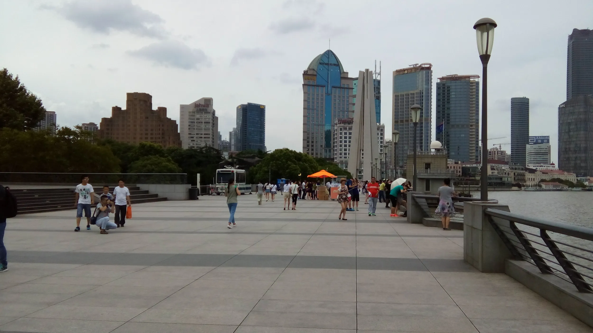 人民広場から外灘までの散歩