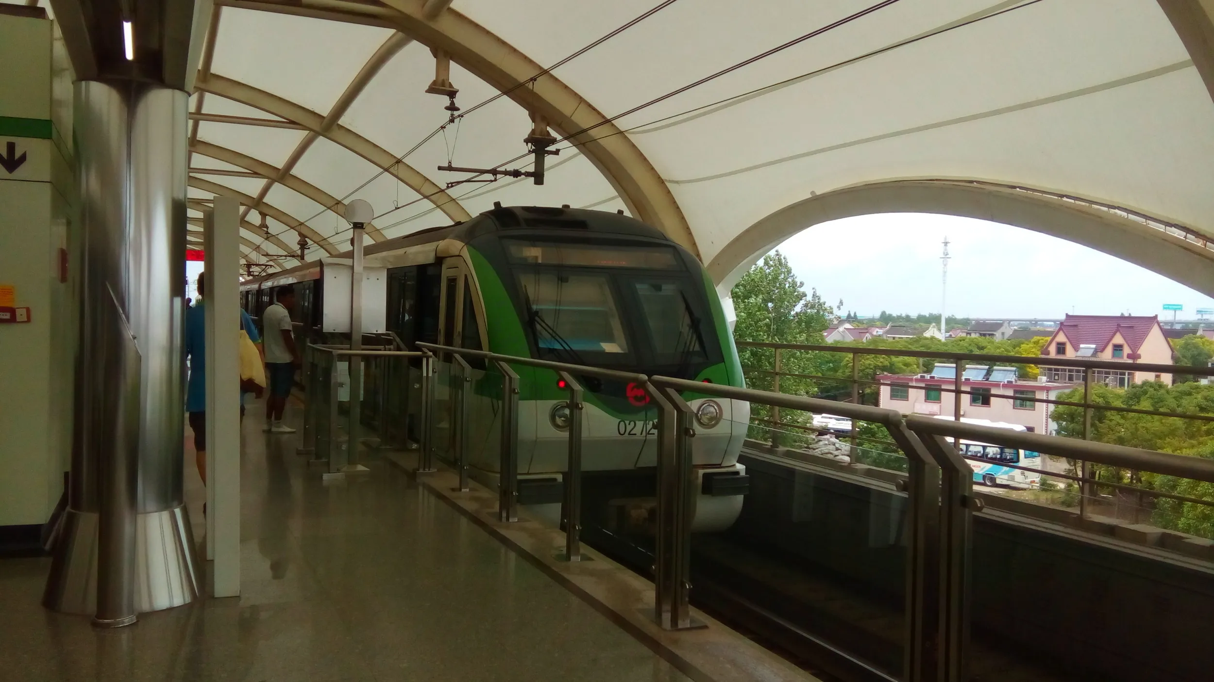 三甲港へ向かう道