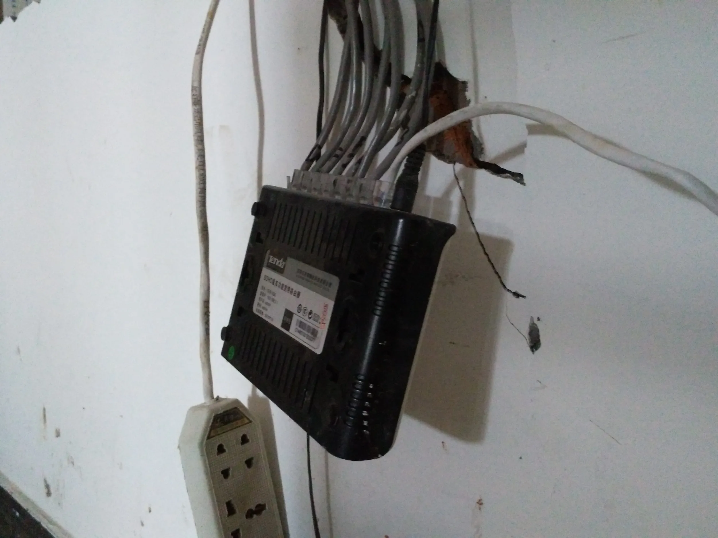 夕方には綺麗に復旧した部屋