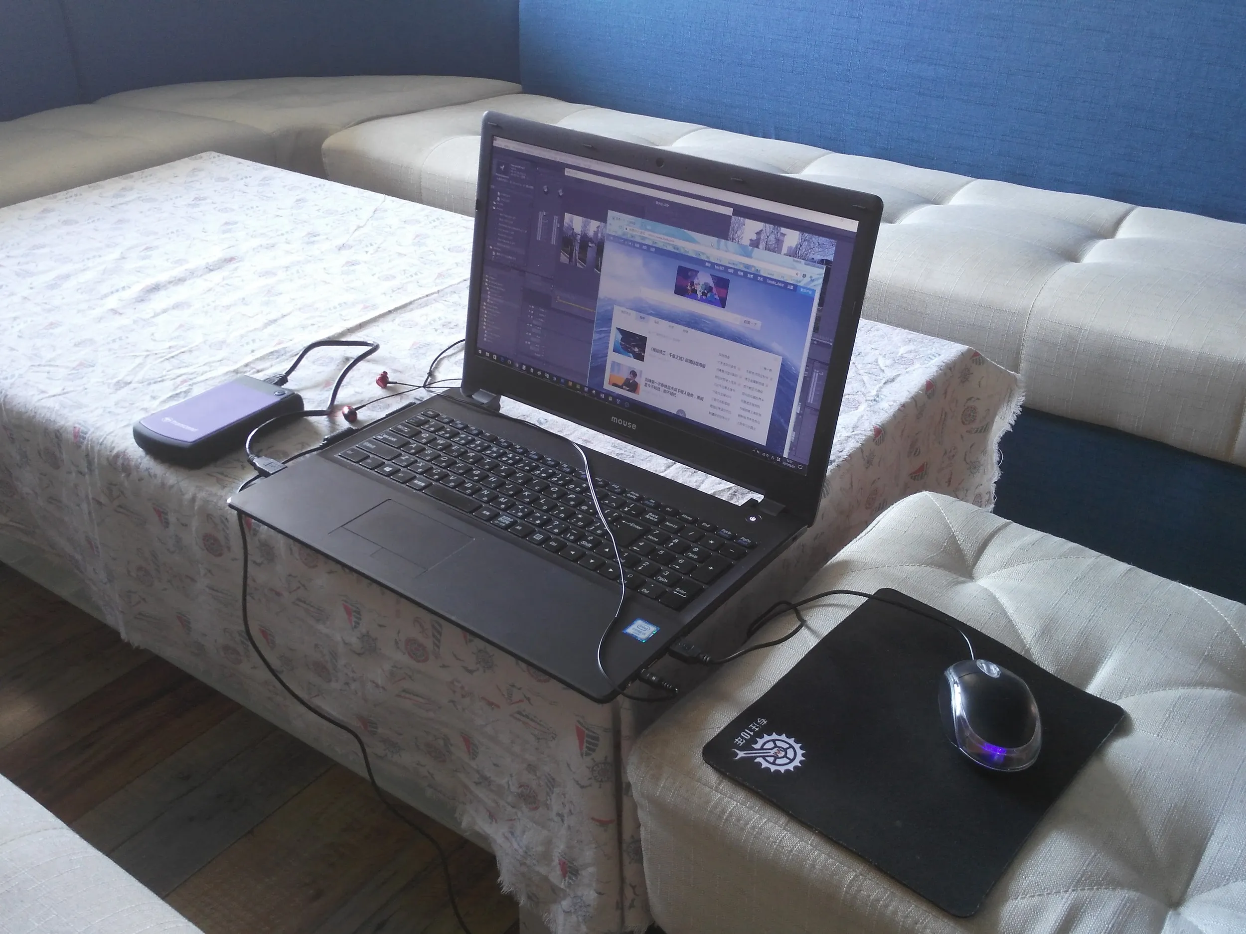 ユースホステルでの動画編集