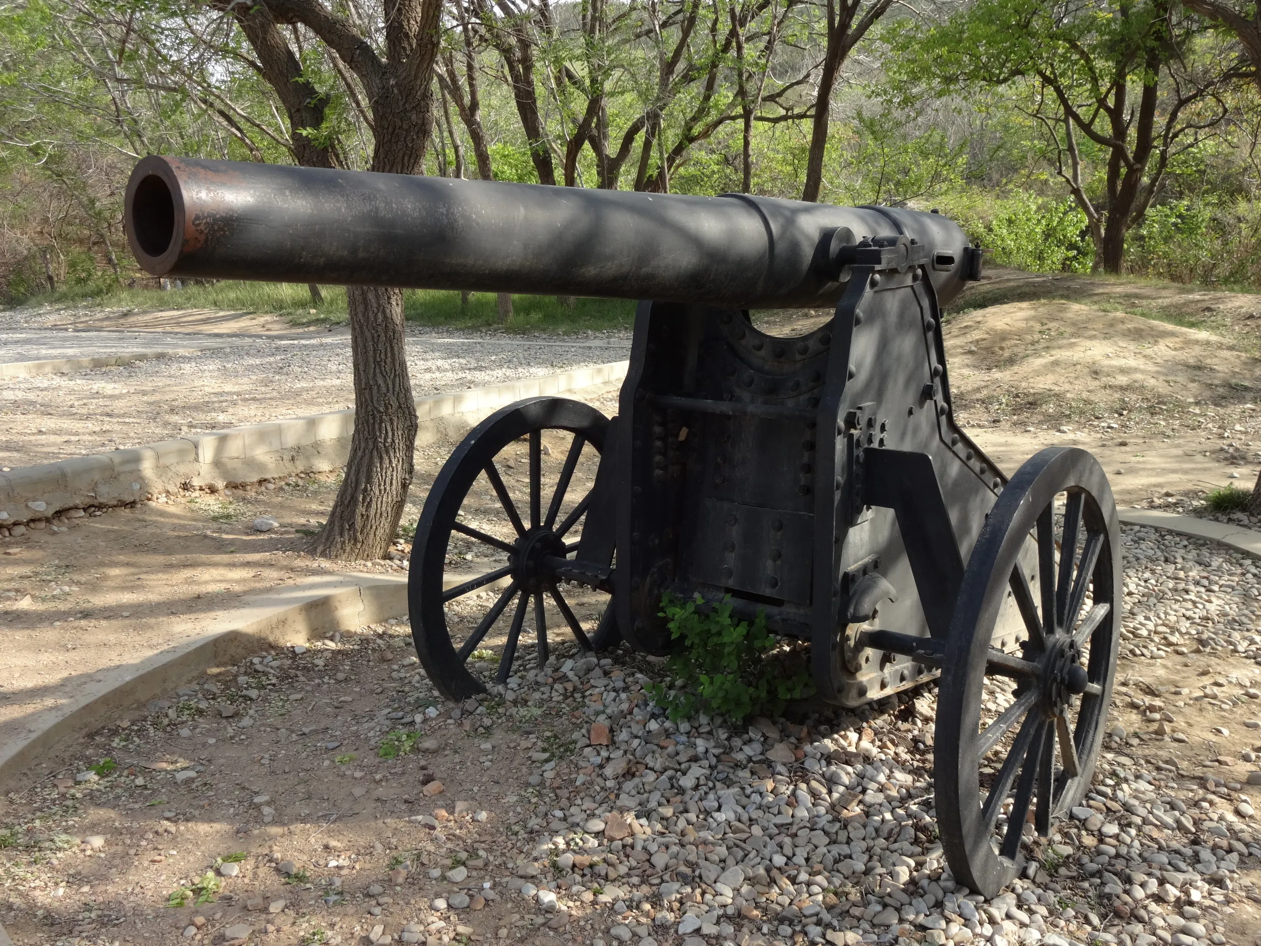 露西亜のカノン砲
