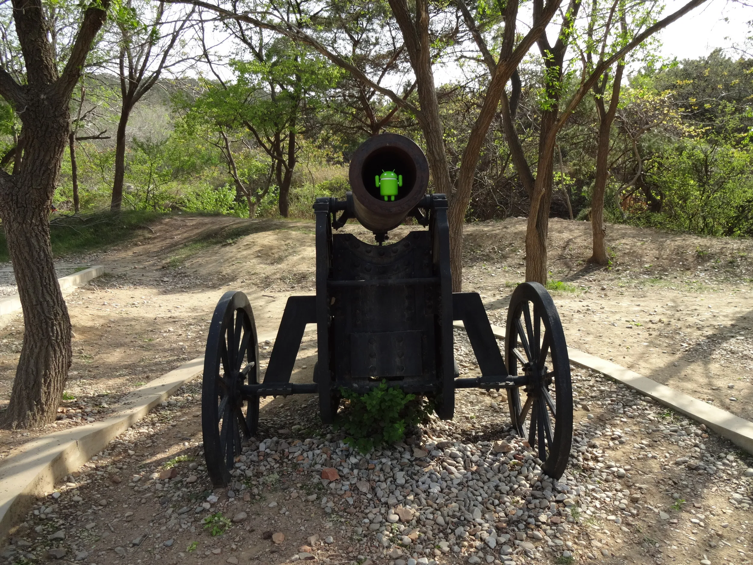 カノン砲のアップ