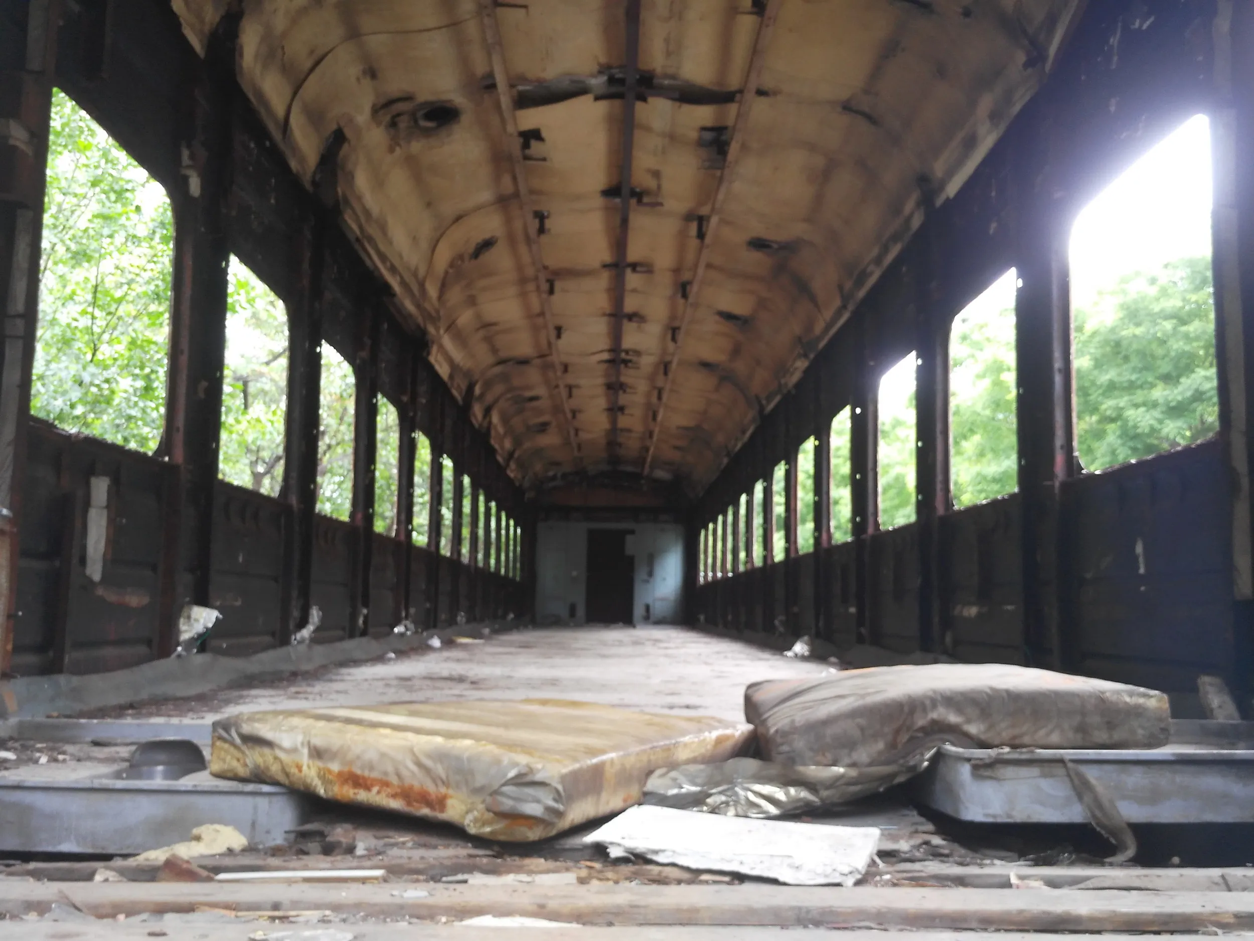 列車の車内風景