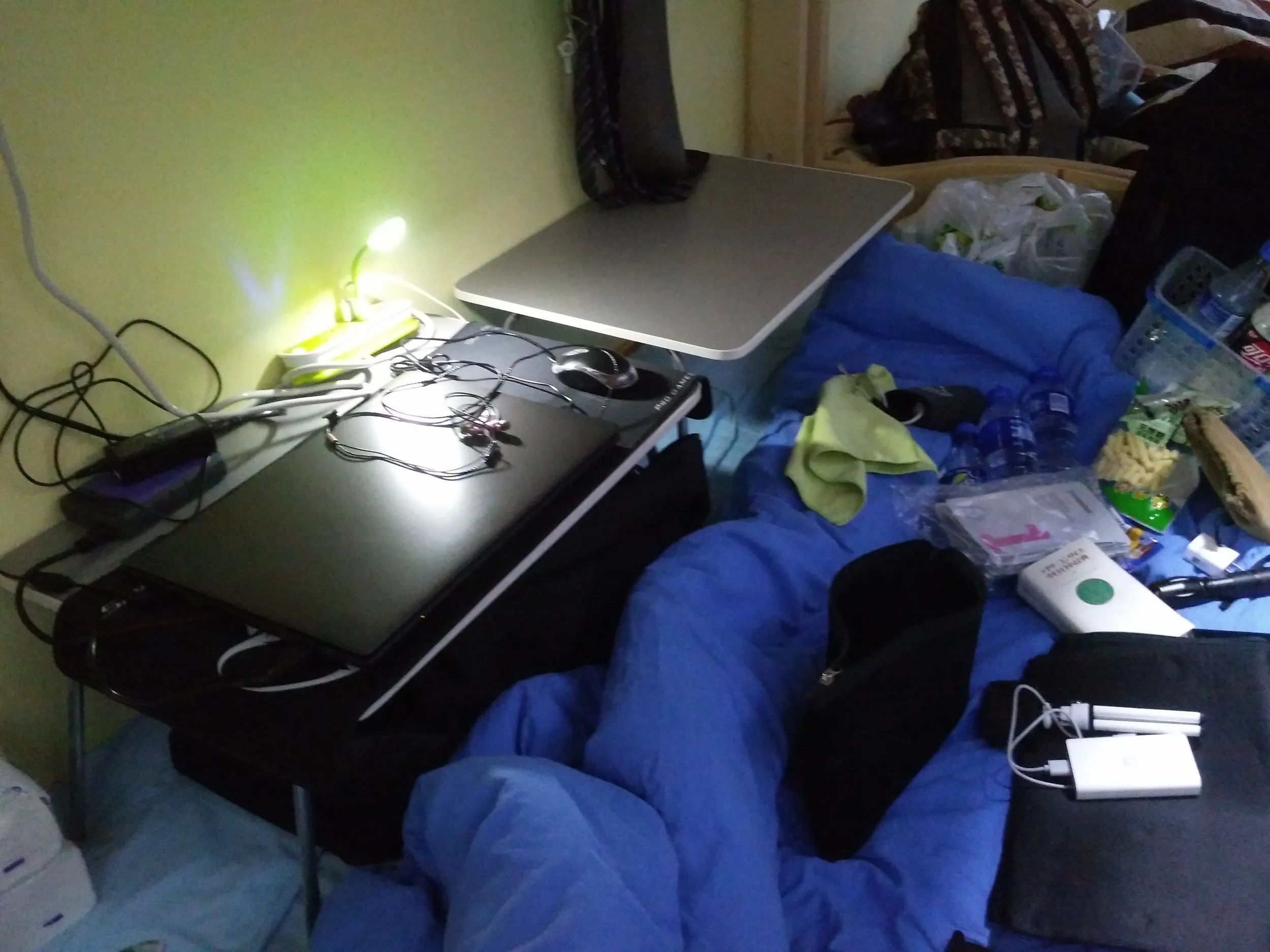 淘宝で買った折り畳み机