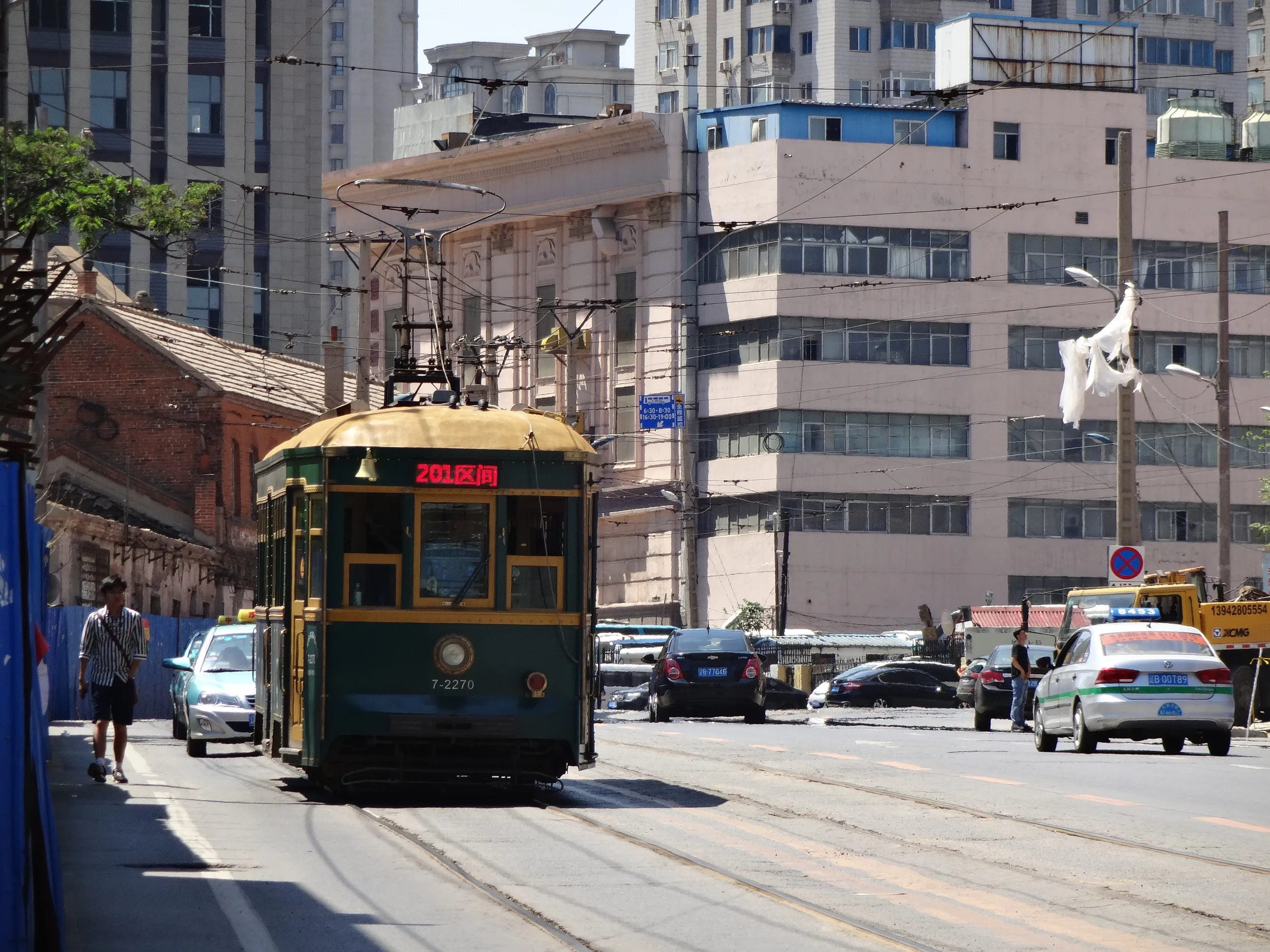 201路の路面電車