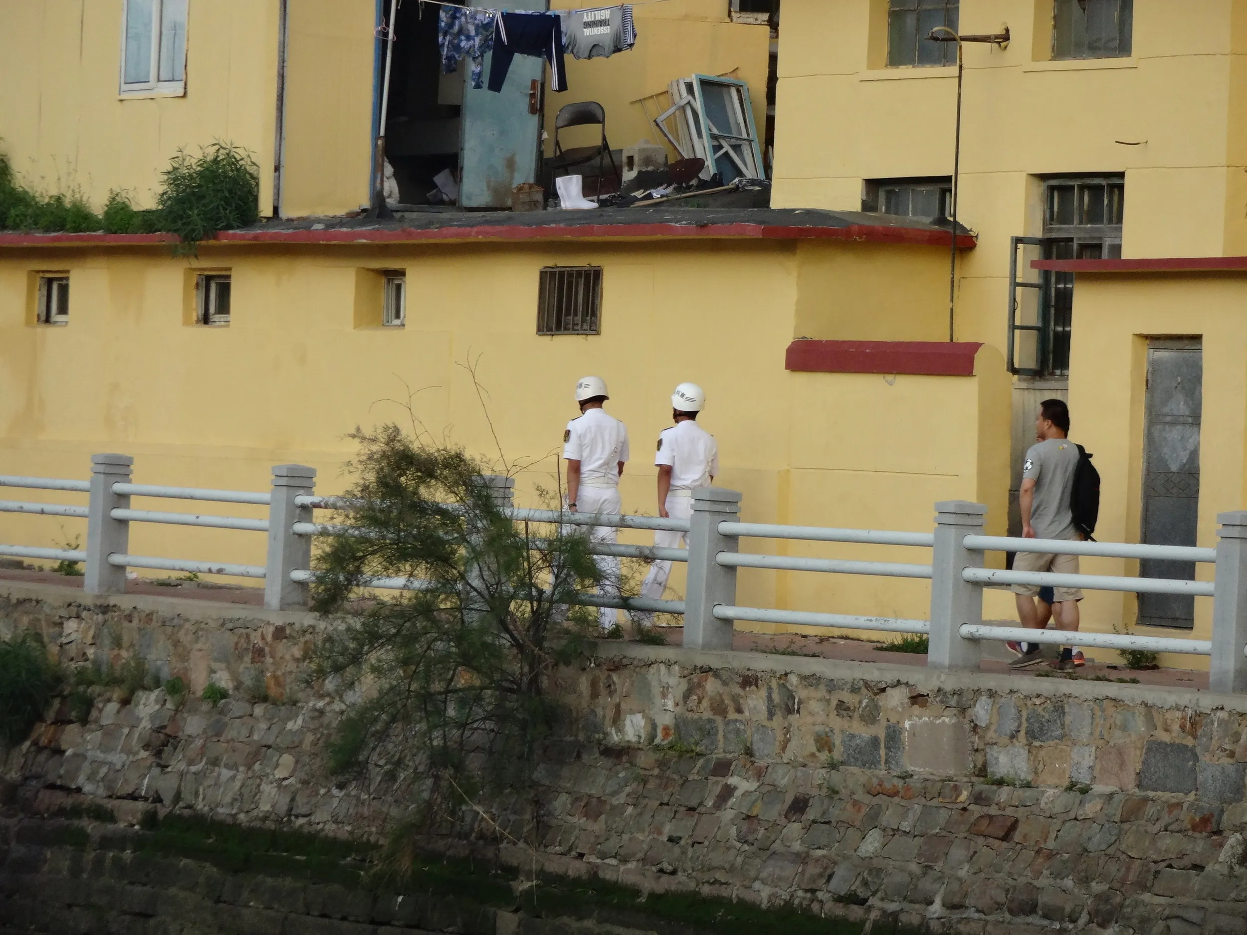 軍港遊園の水兵