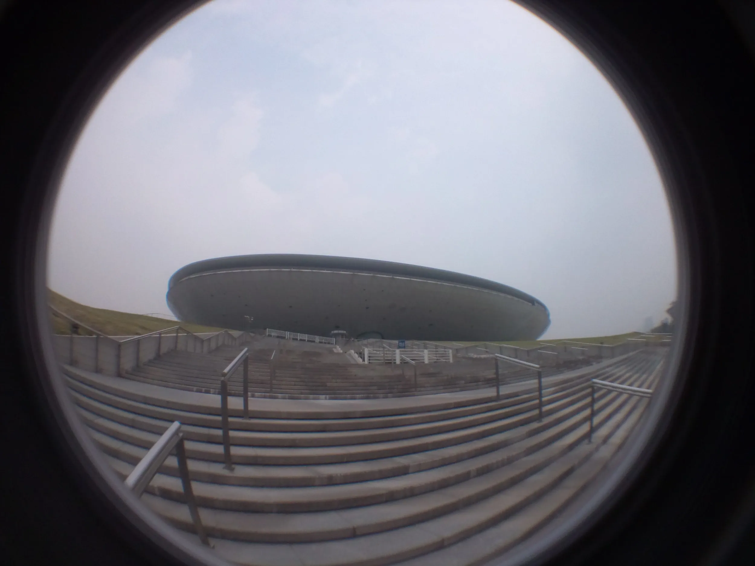 ベンツ文化センター(魚眼レンズ)