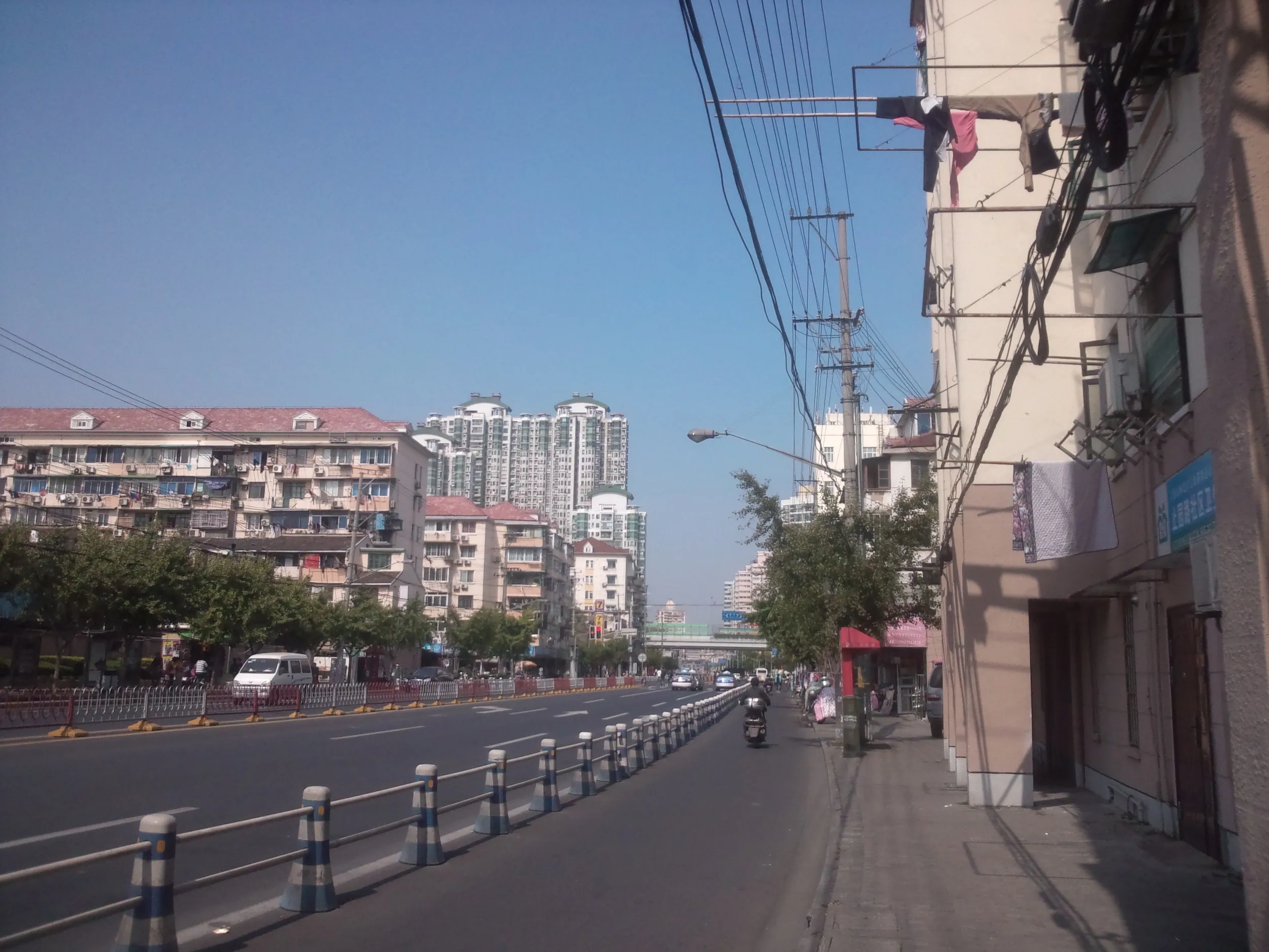 中山北路、西蔵北路の付近