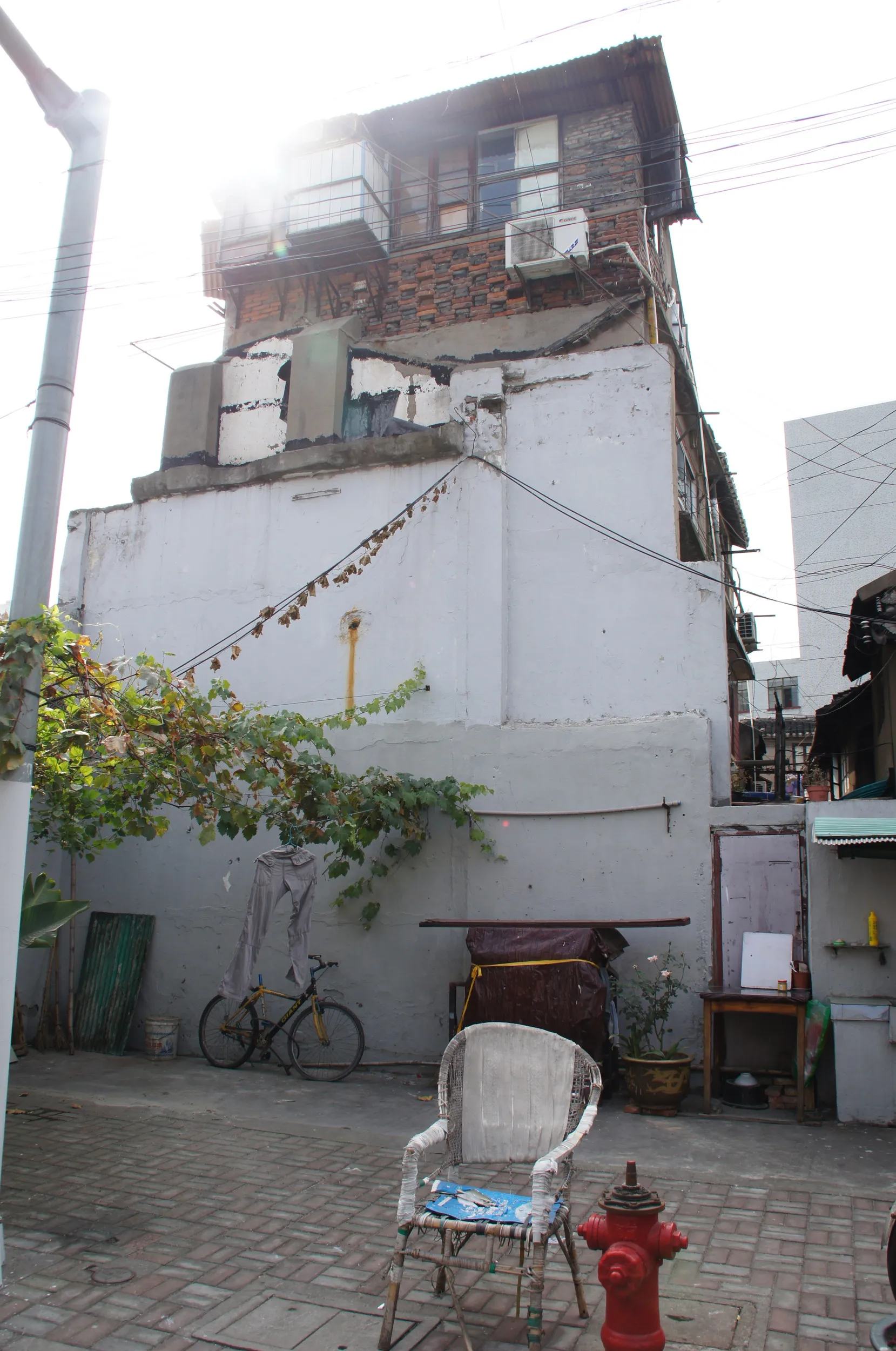 国慶路と弄堂の風景