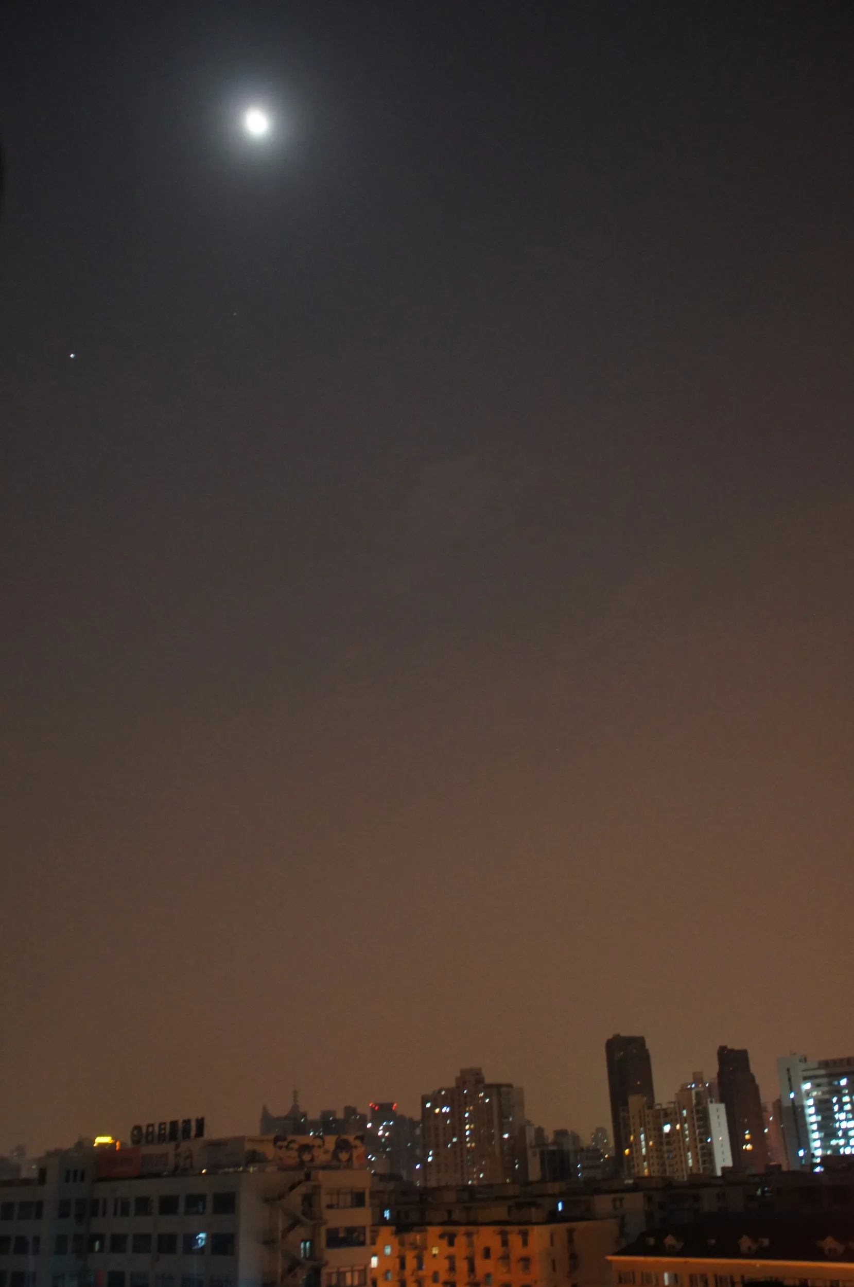 兆源賓館から見た上海の夜景