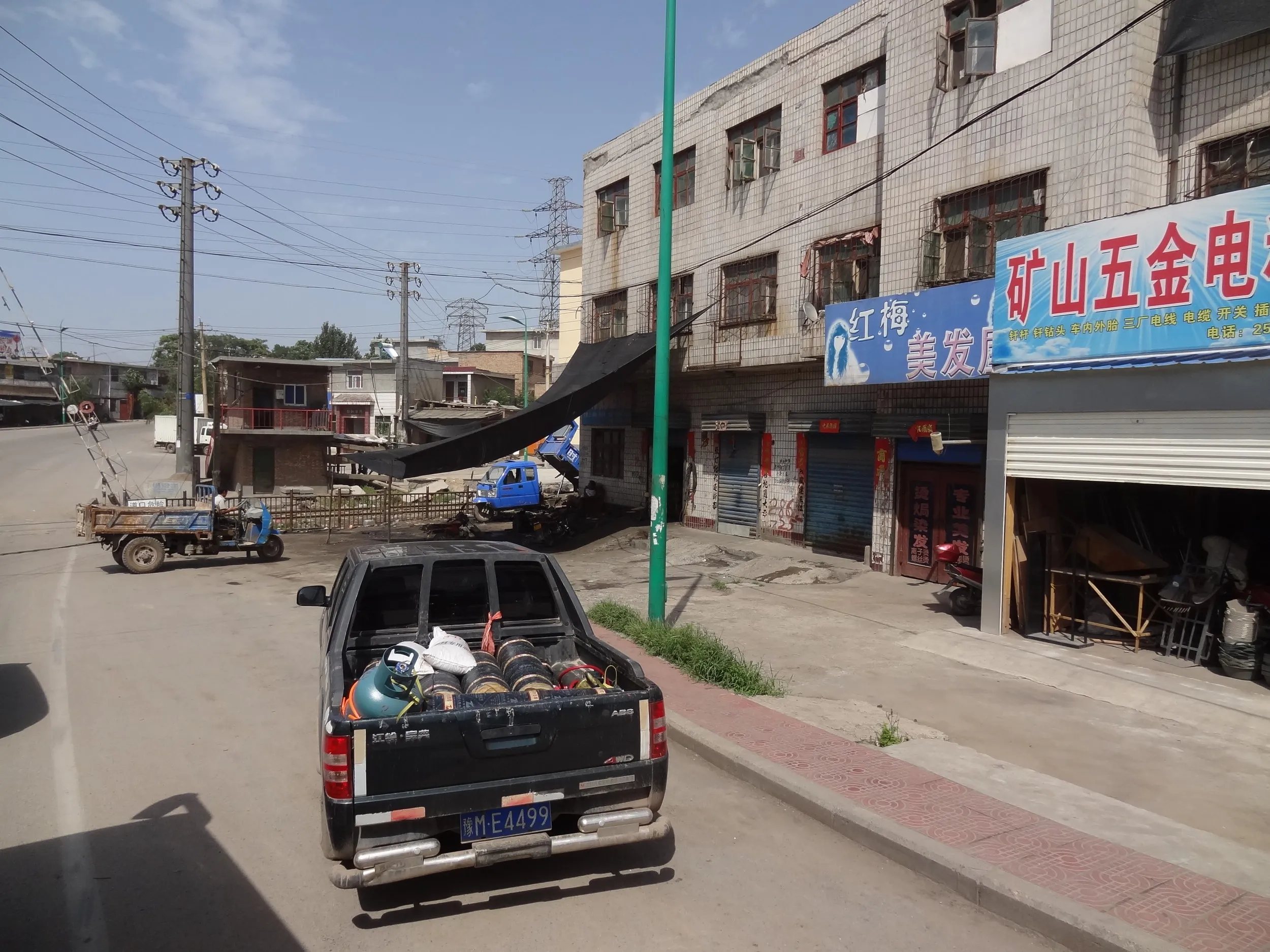 ダムへ向かう途中の風景